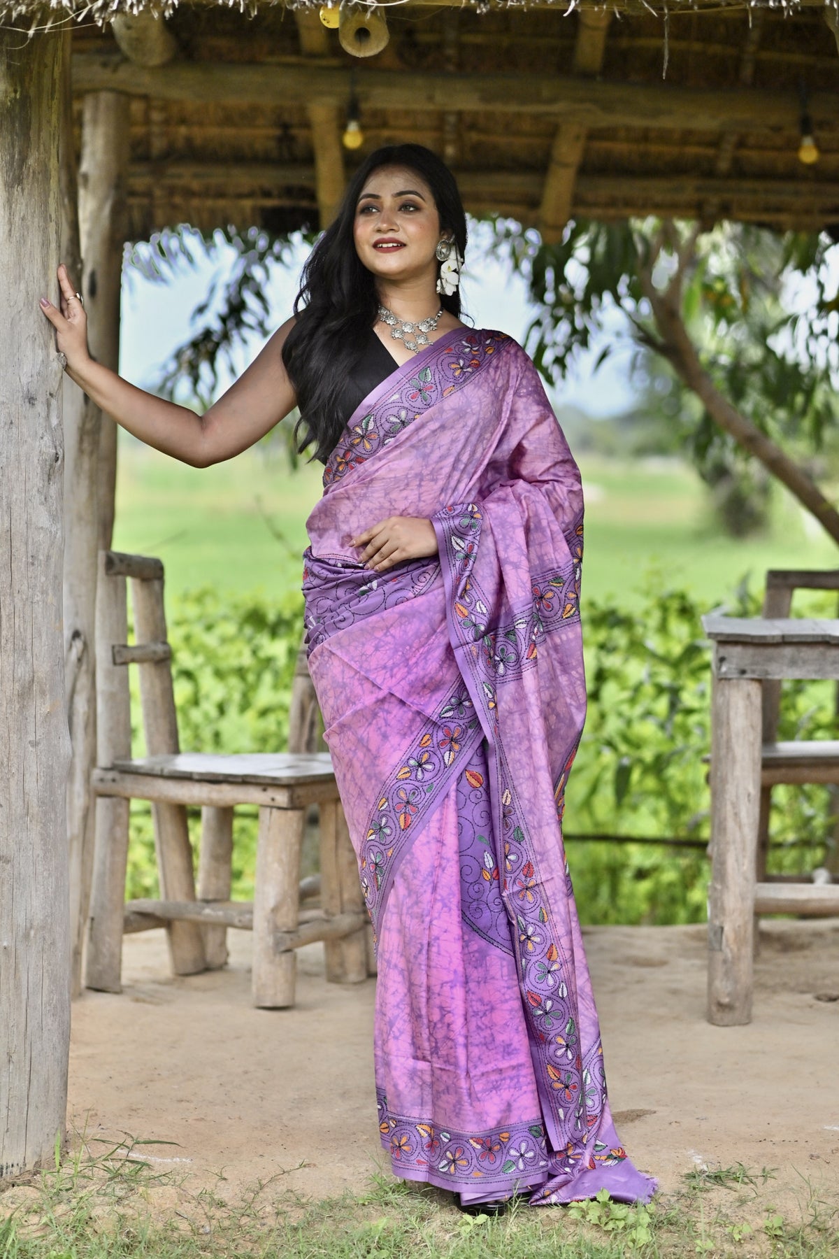 SHIVADUTI BLENDED SILK KANTHA SAREE