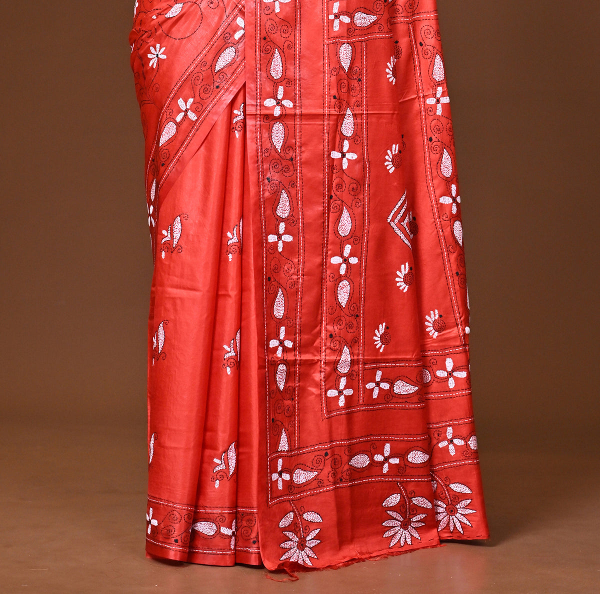 Blended Silk Kantha Stitch Saree Red