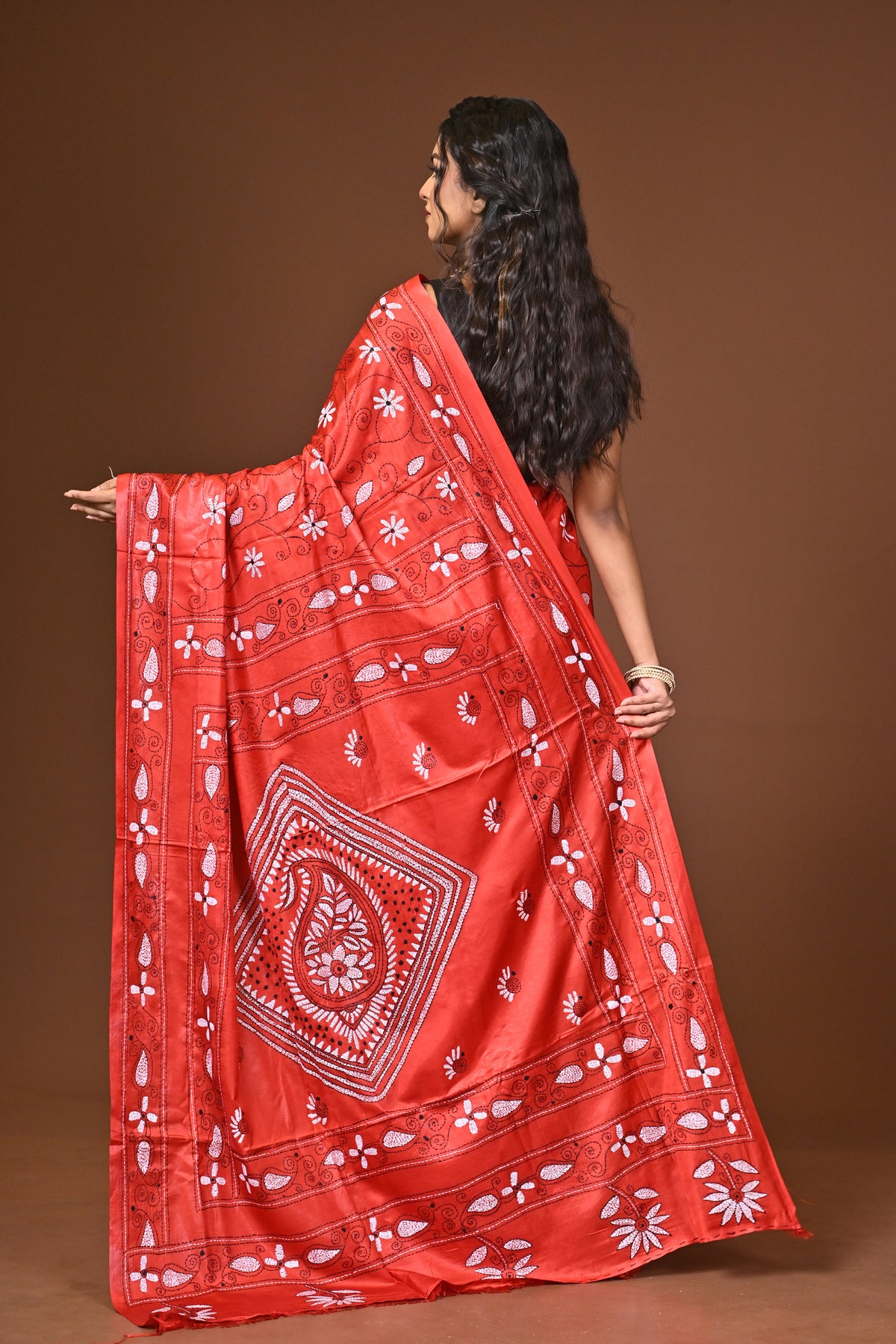 Blended Silk Kantha Stitch Saree Red