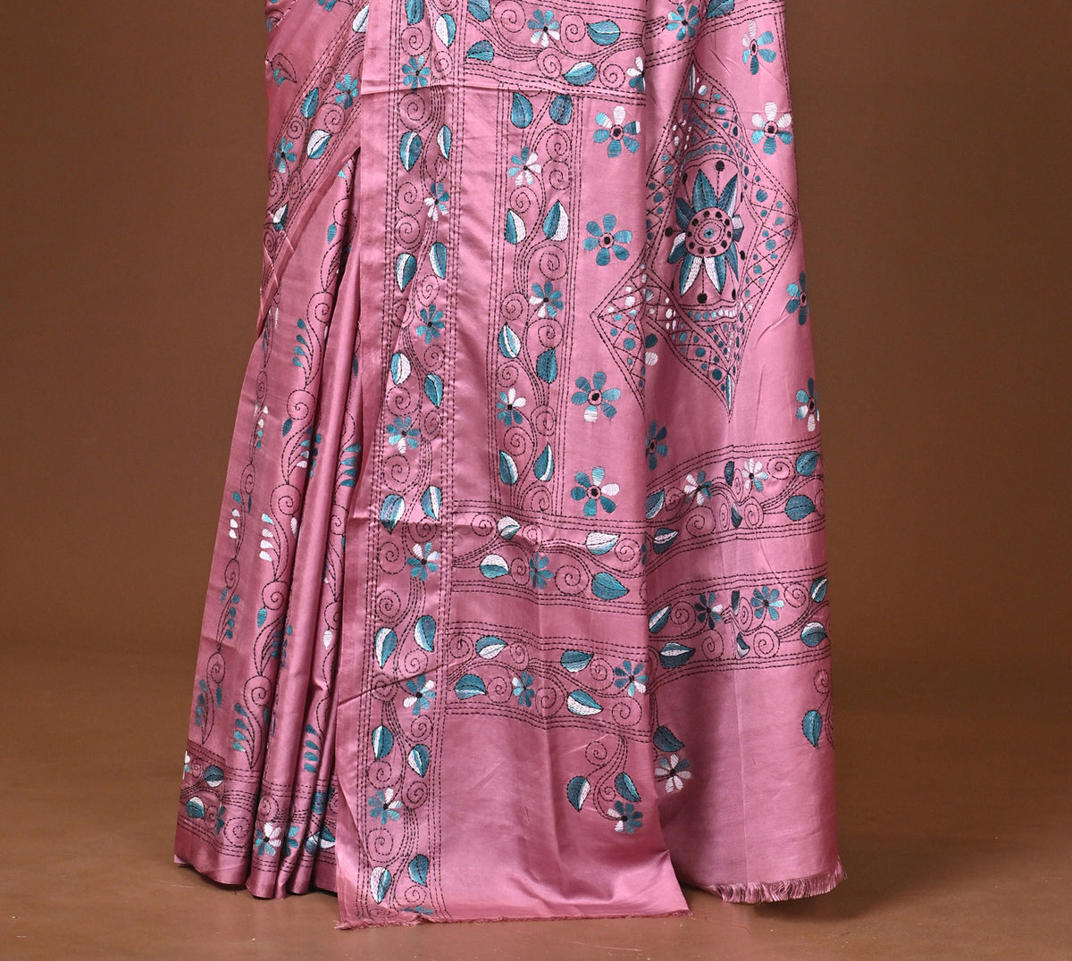 Blended Silk Kantha Stitch Saree Pink