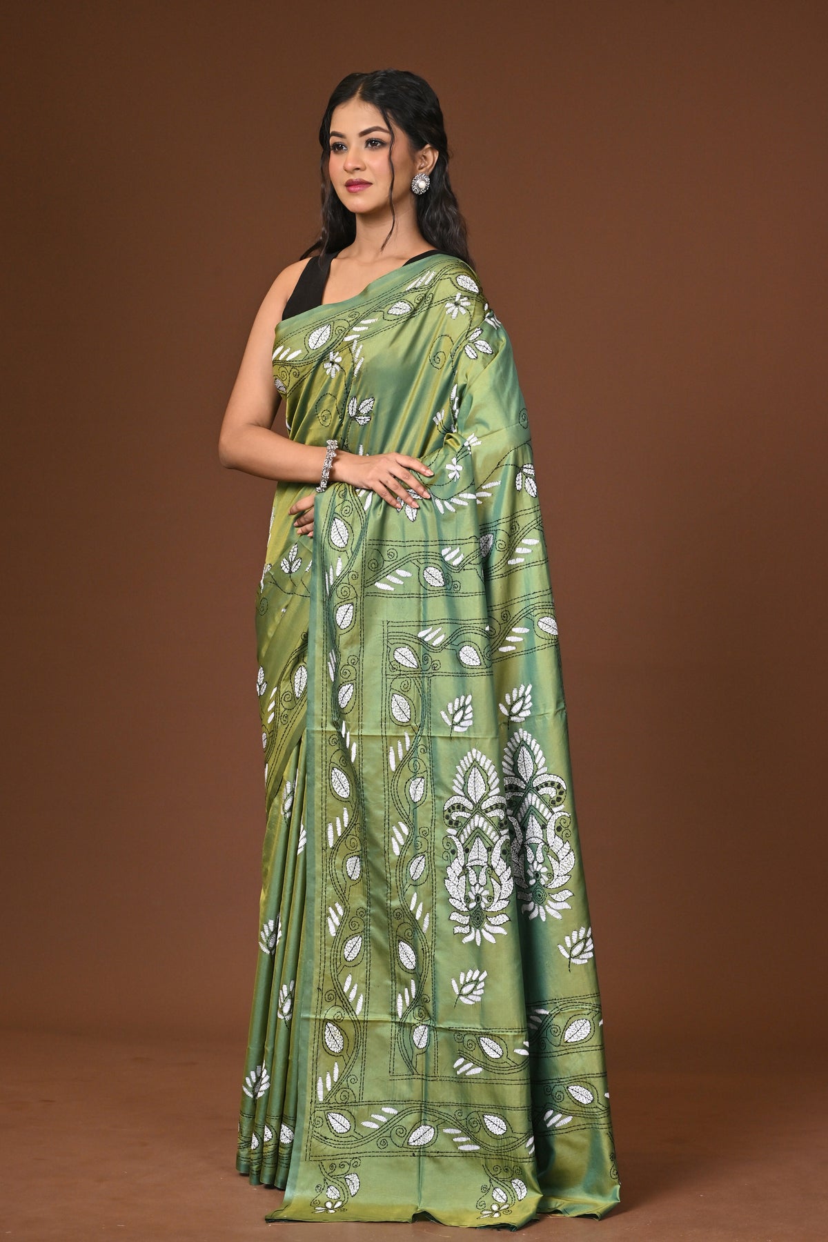 Blended Silk Kantha Stitch Saree Green