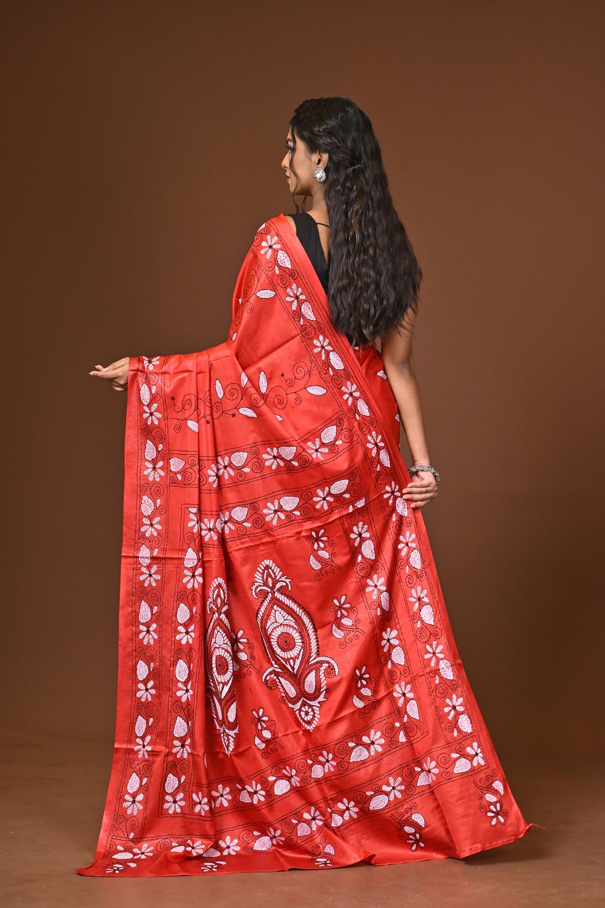 Blended Silk Kantha Stitch Saree Red