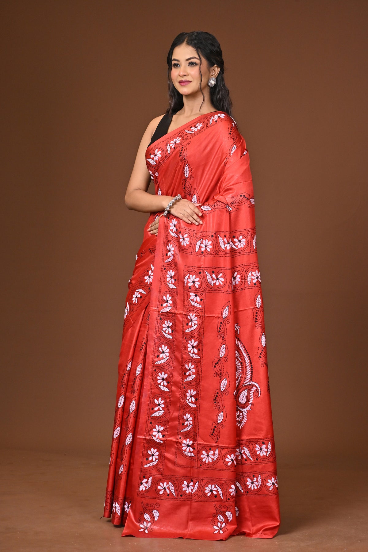 Blended Silk Kantha Stitch Saree Red
