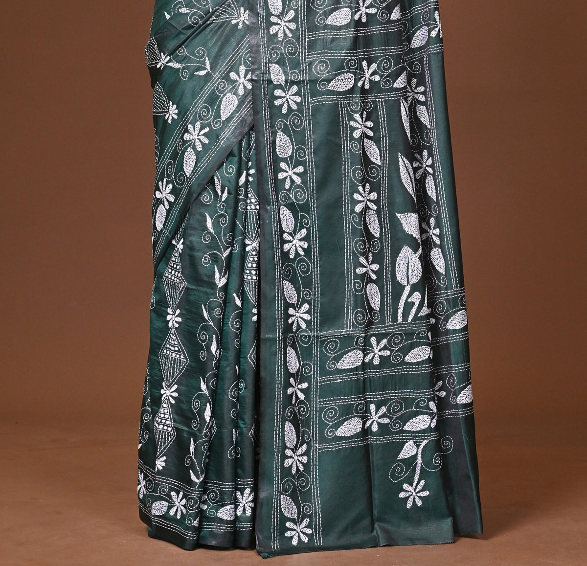 Blended Silk Kantha Stitch Saree Green