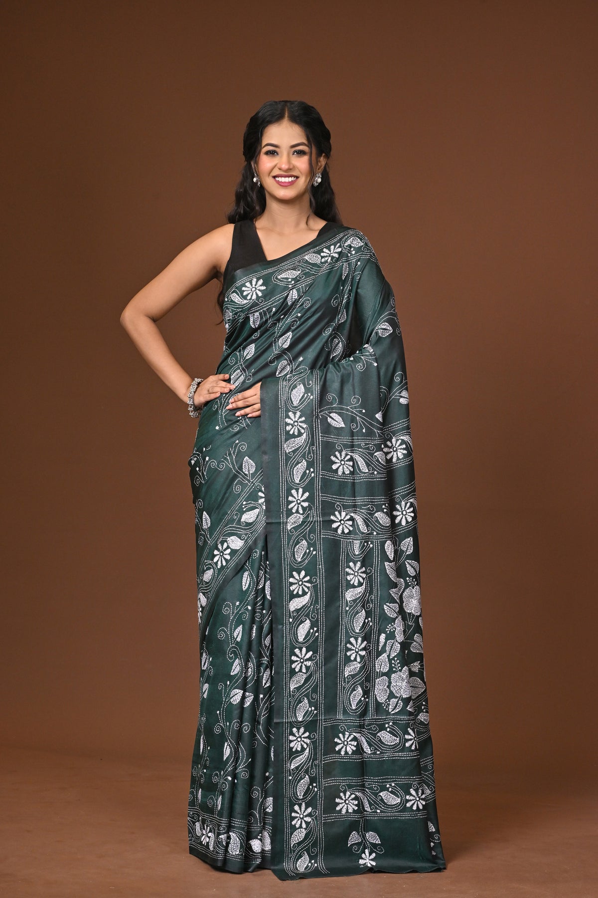 Blended Silk Kantha Stitch Saree Green