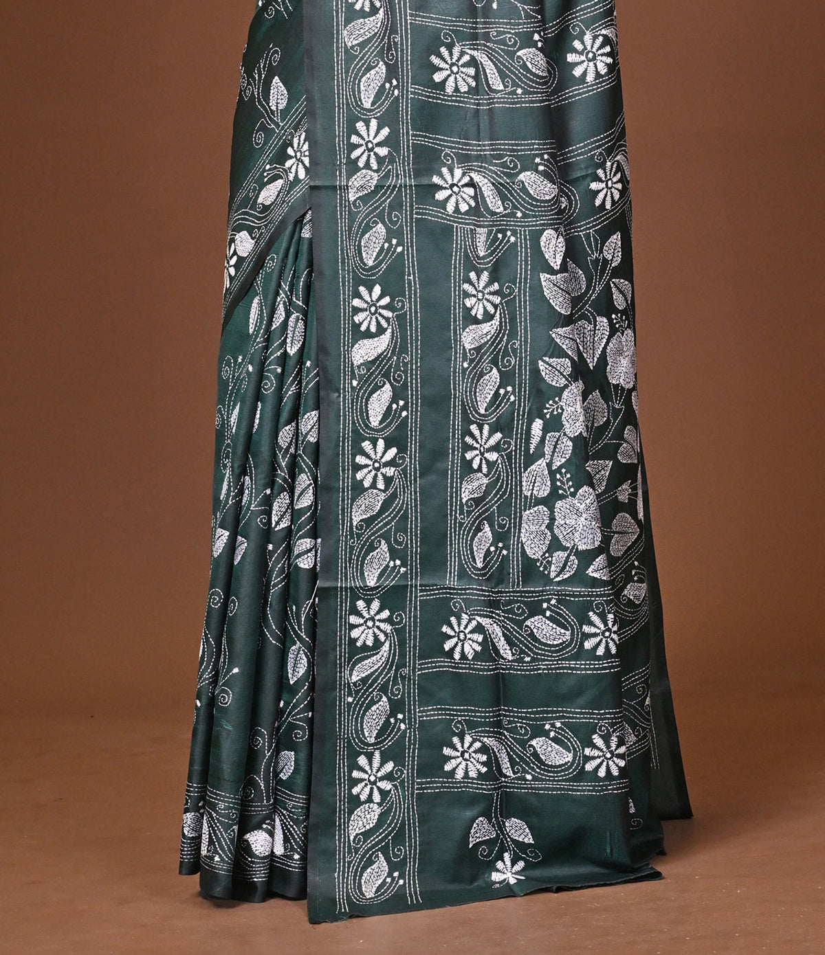 Blended Silk Kantha Stitch Saree Green