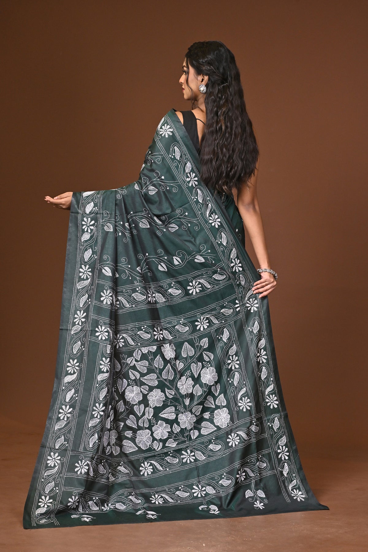 Blended Silk Kantha Stitch Saree Green