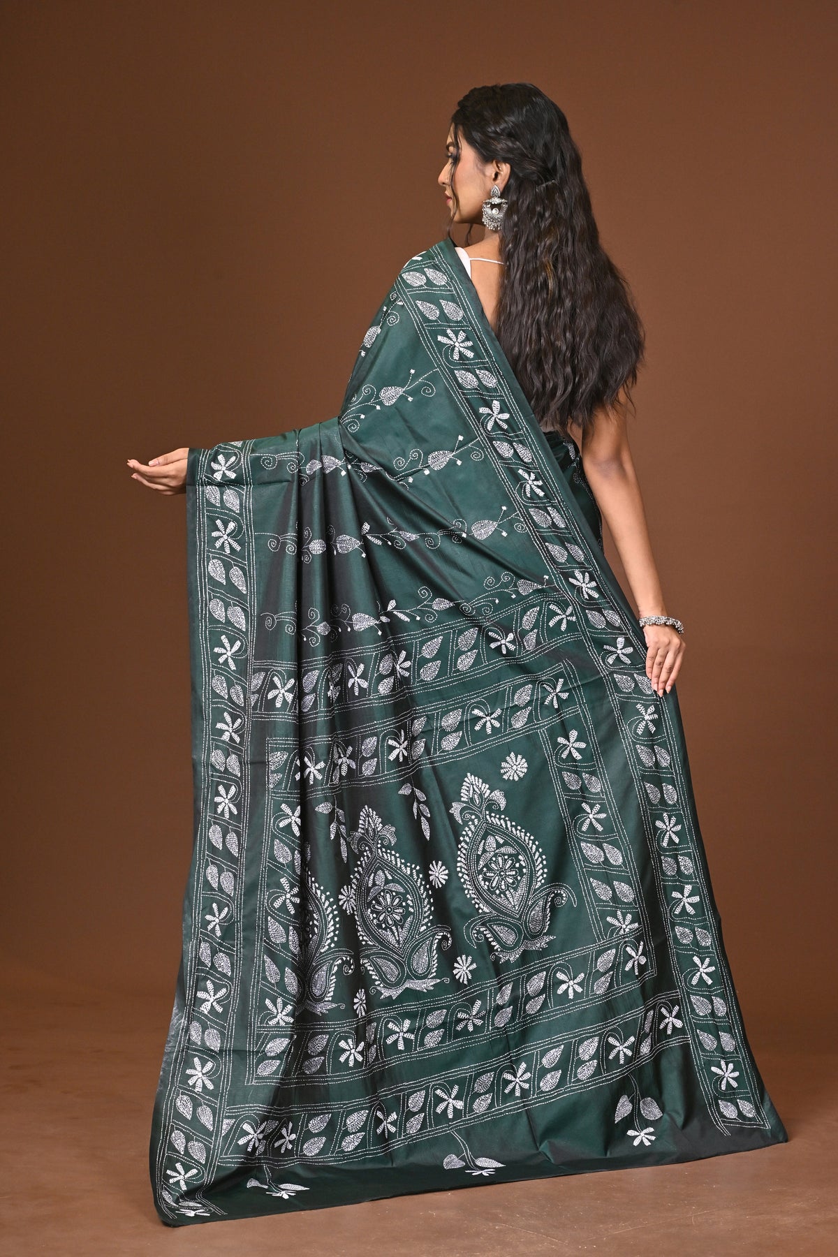 Blended Silk Kantha Stitch Saree Green