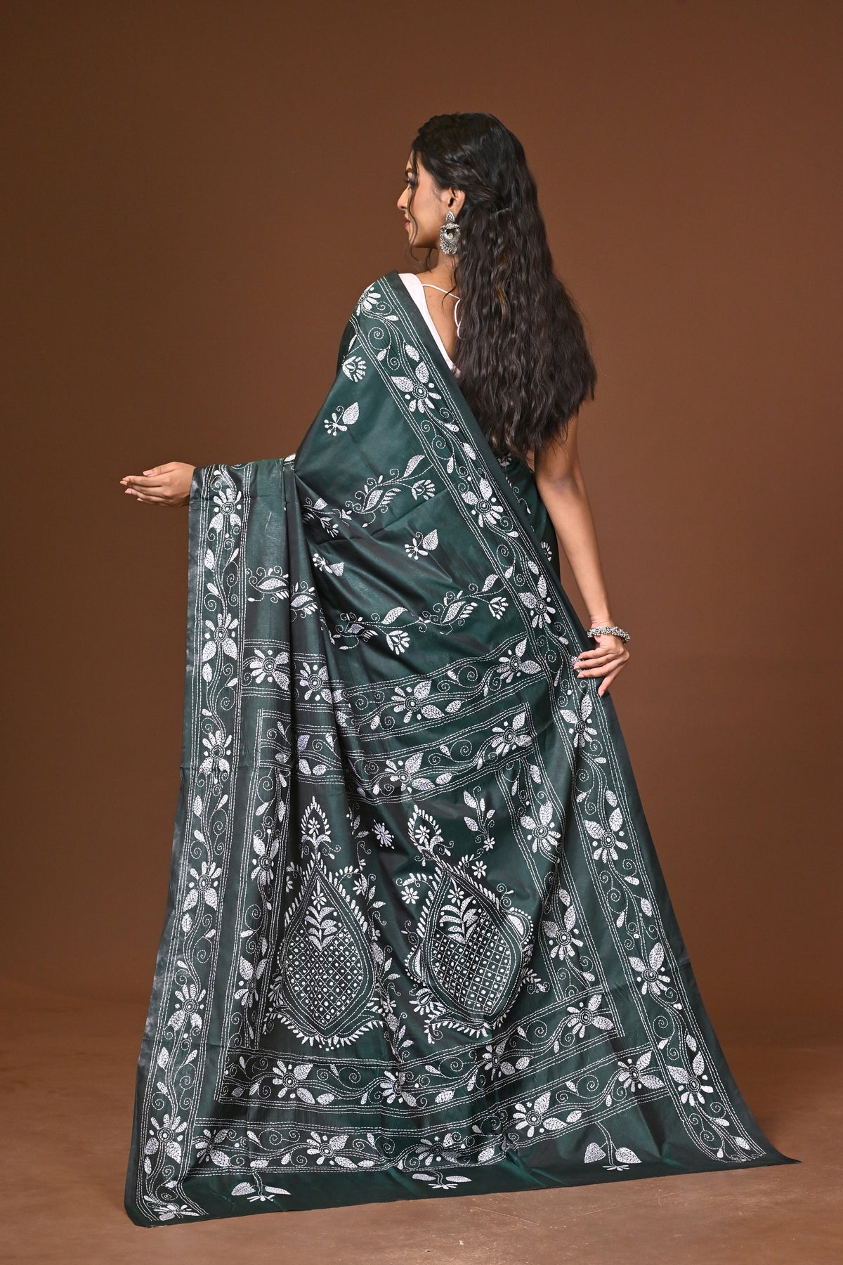 Blended Silk Kantha Stitch Saree Green