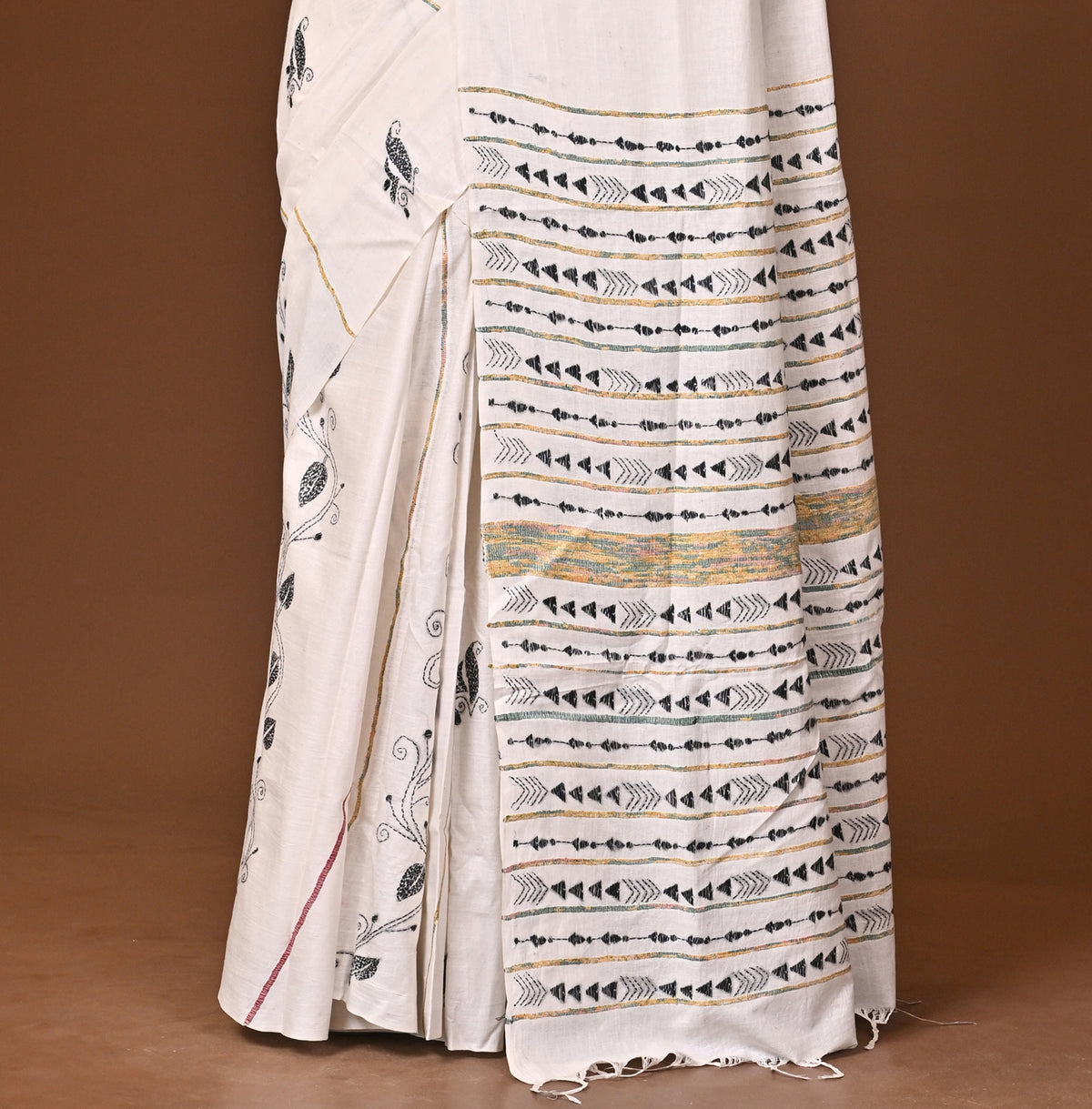 Cotton Khesh Kantha Saree