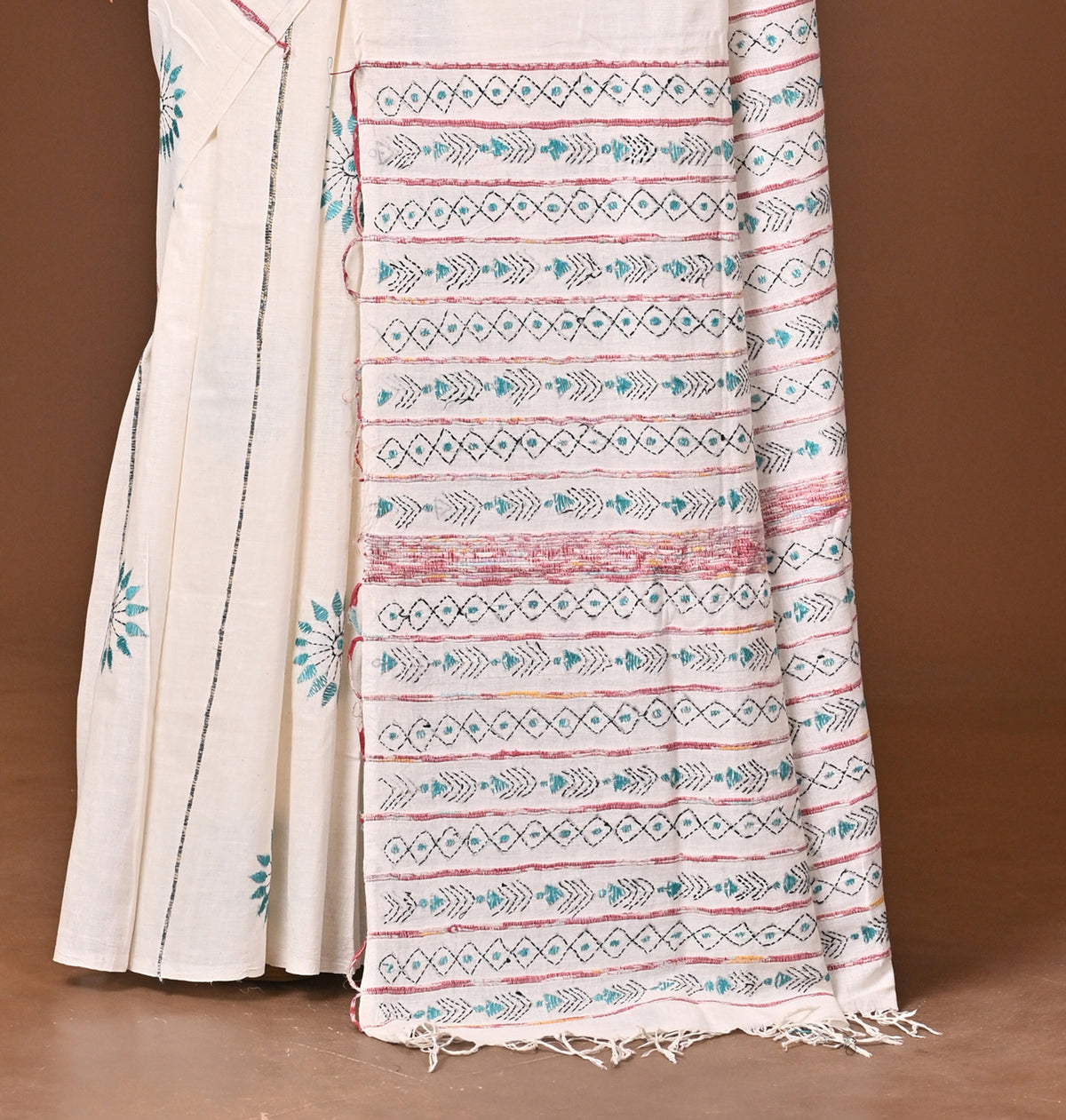 Cotton Khesh Kantha Saree