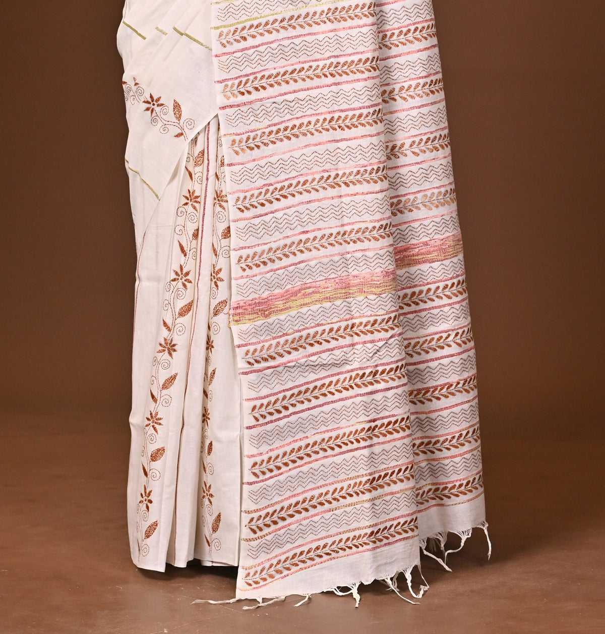 Cotton Khesh Kantha Saree