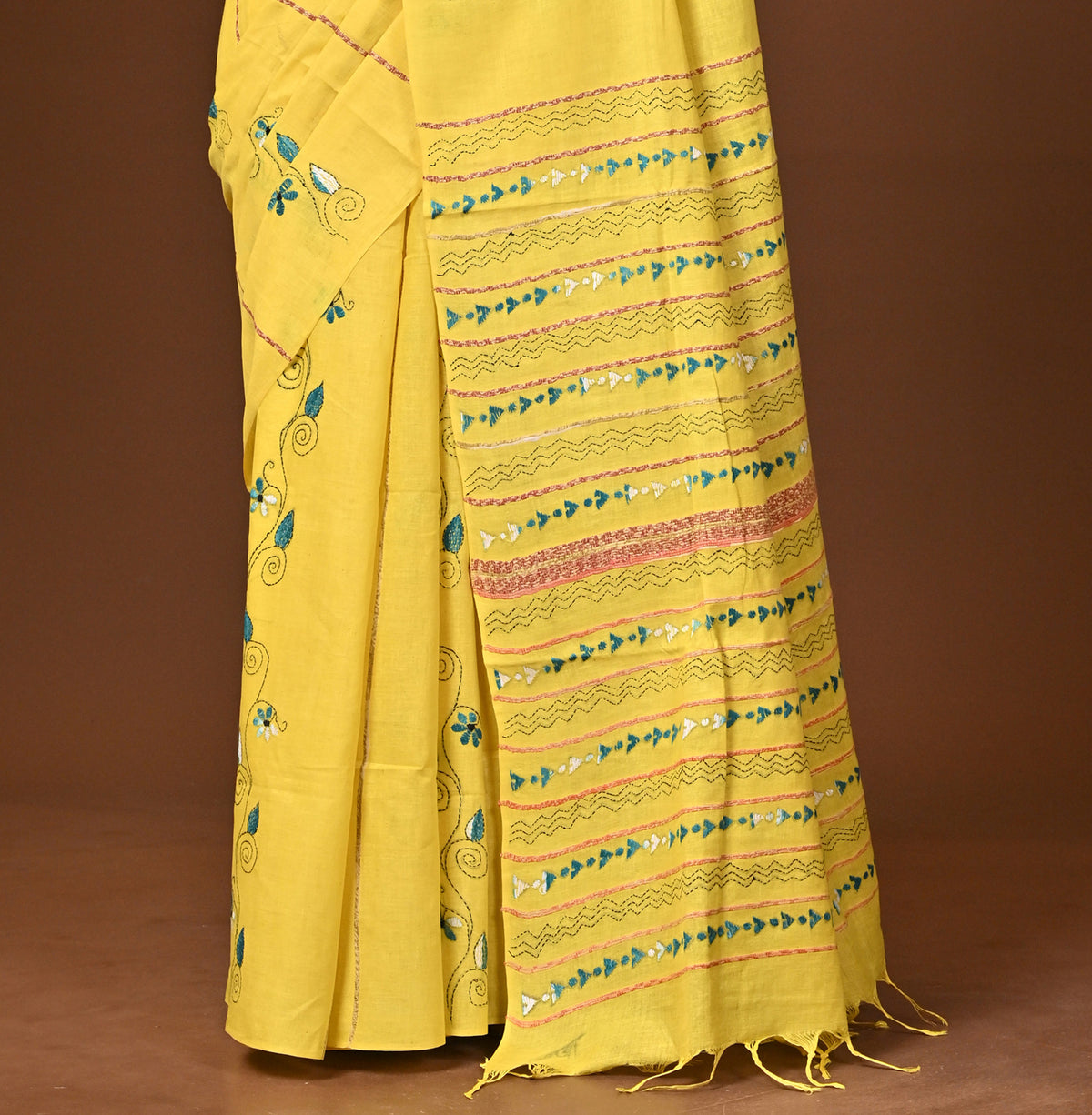 Cotton Khesh Kantha Saree