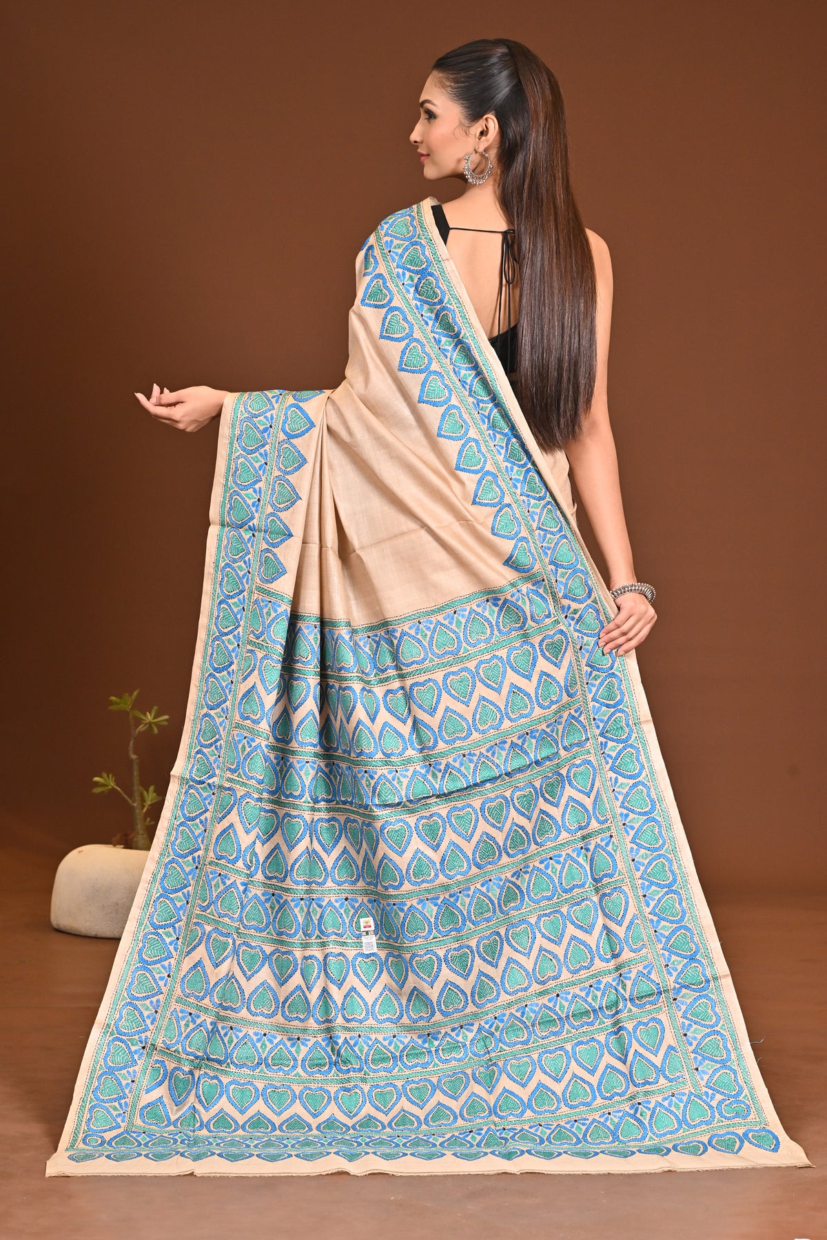 Pure Tussar Silk Kantha Stitch Saree Beige