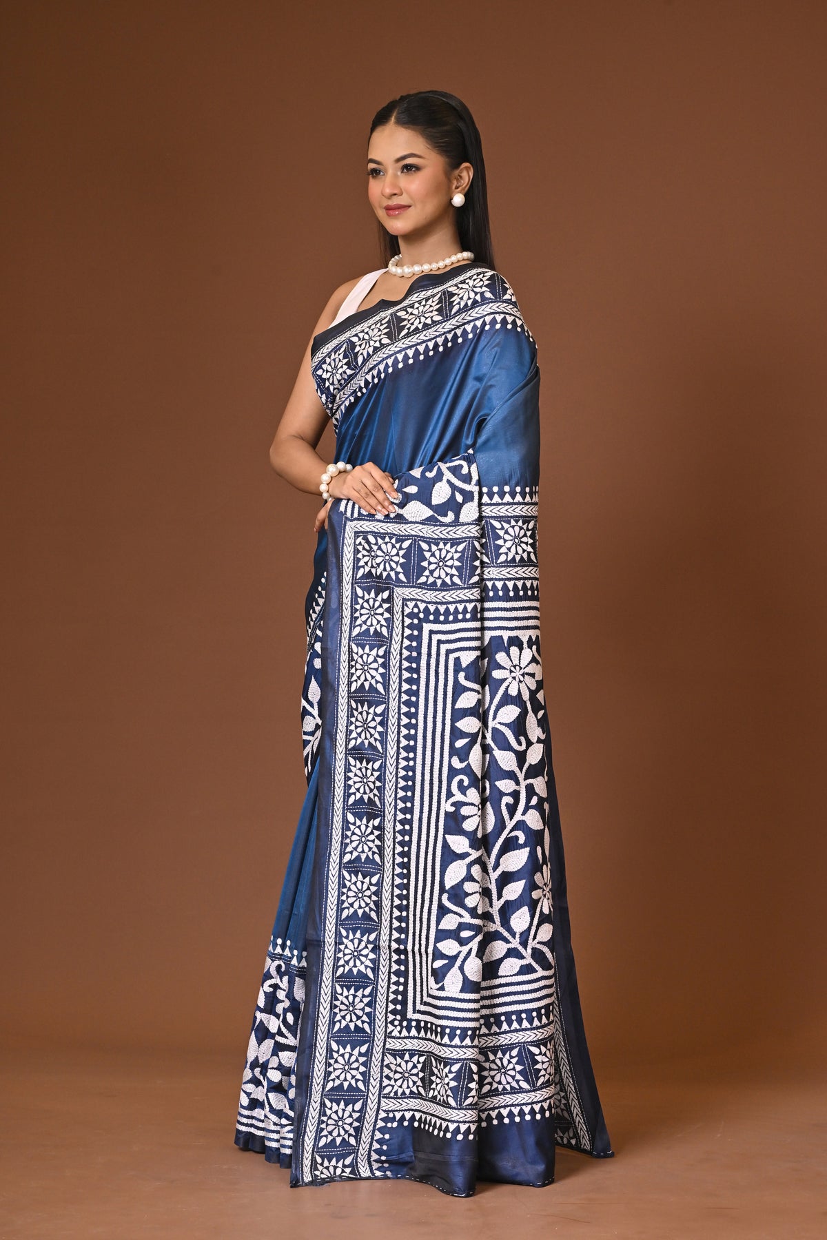 Blended Silk Kantha Stitch Saree Navy Blue