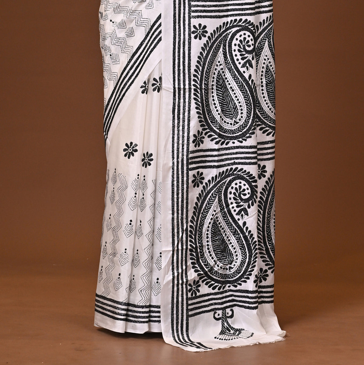 Blended Silk Kantha Stitch Saree White