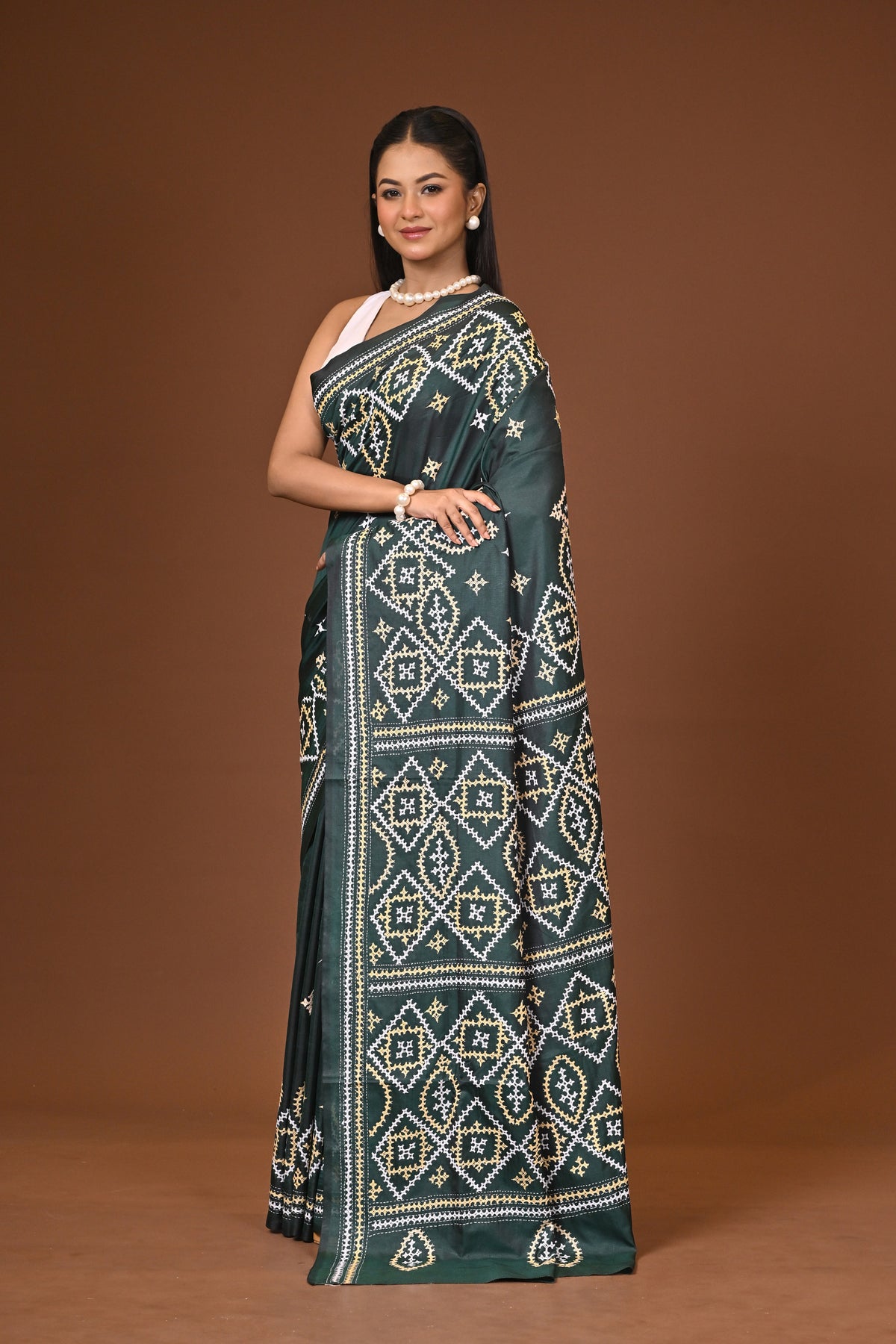 Blended Silk Kantha Stitch Saree Bottle Green