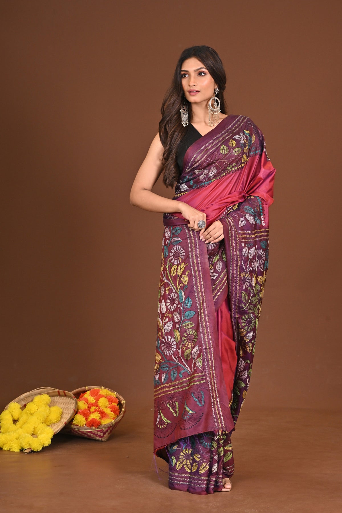 ANONDODHARA BLENDED SILK KANTHA SAREE
