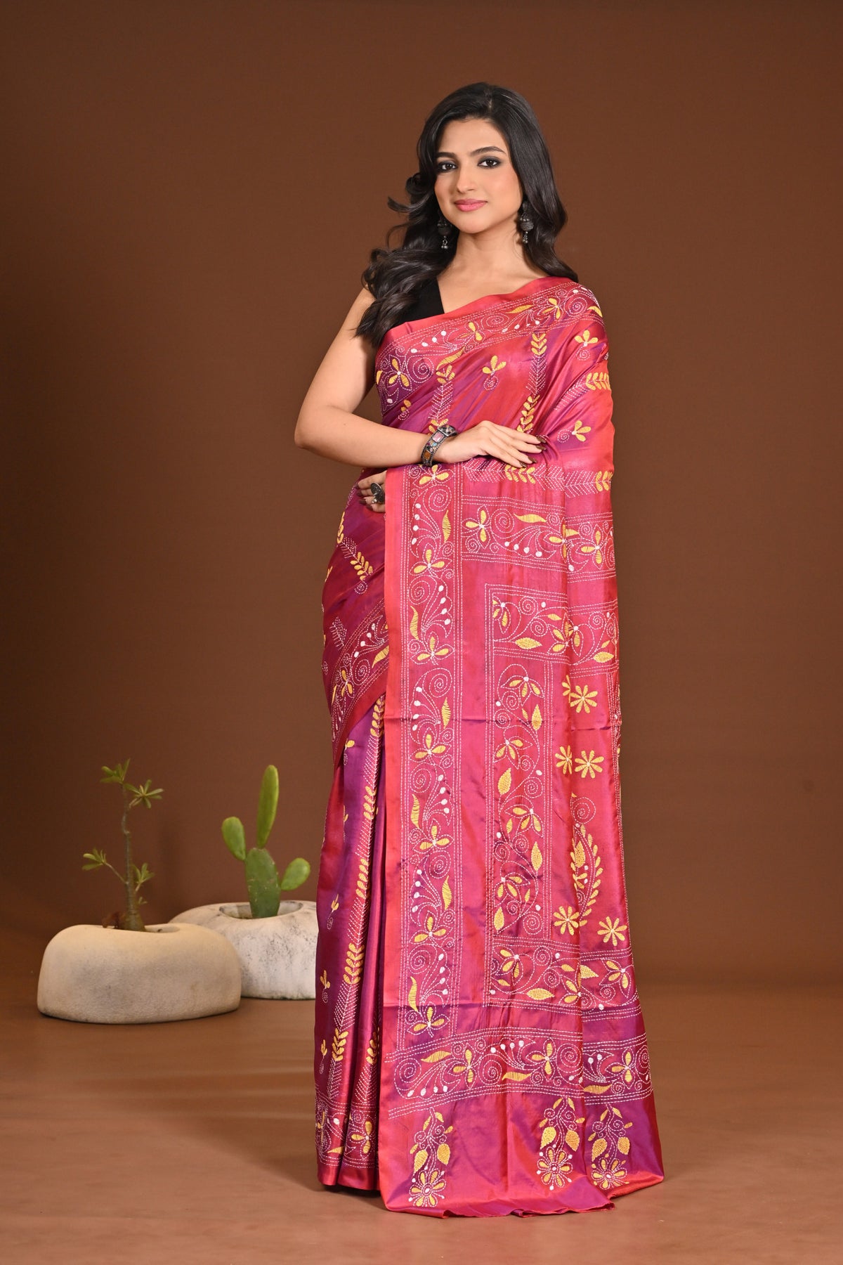 BLENDED SILK KANTHA SAREE