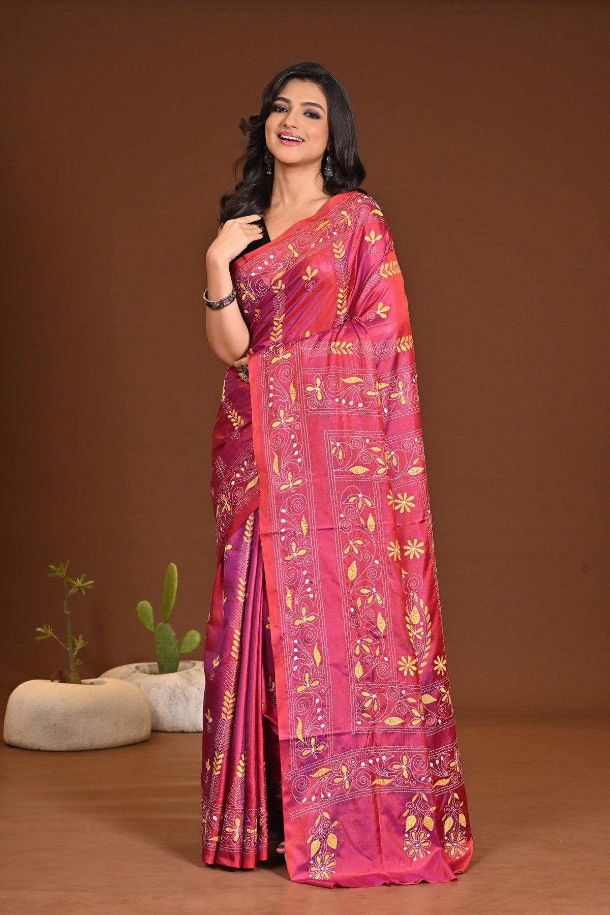 BLENDED SILK KANTHA SAREE
