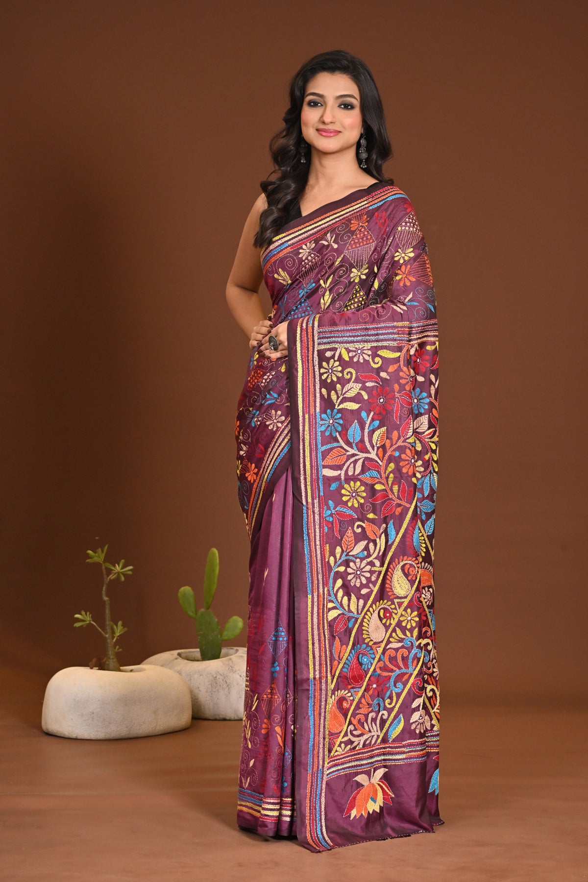 BLENDED SILK KANTHA SAREE