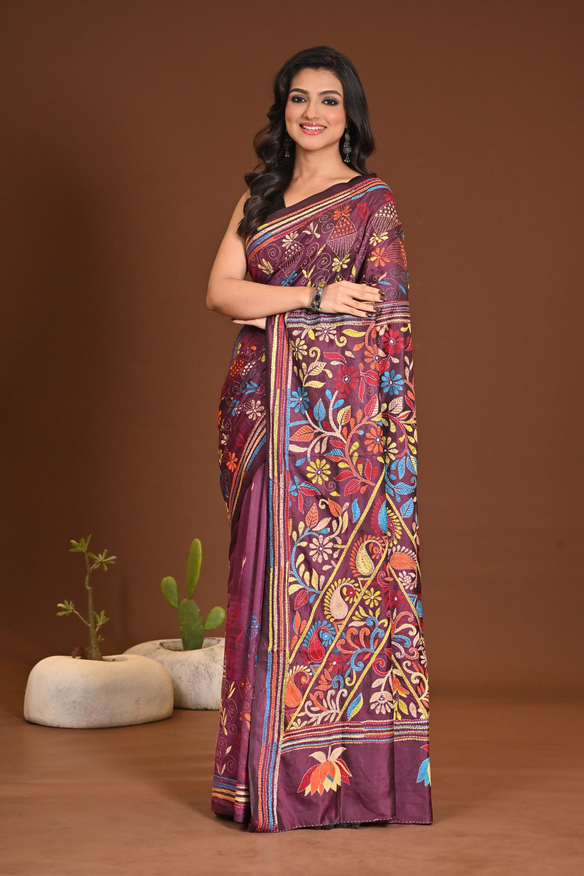 BLENDED SILK KANTHA SAREE