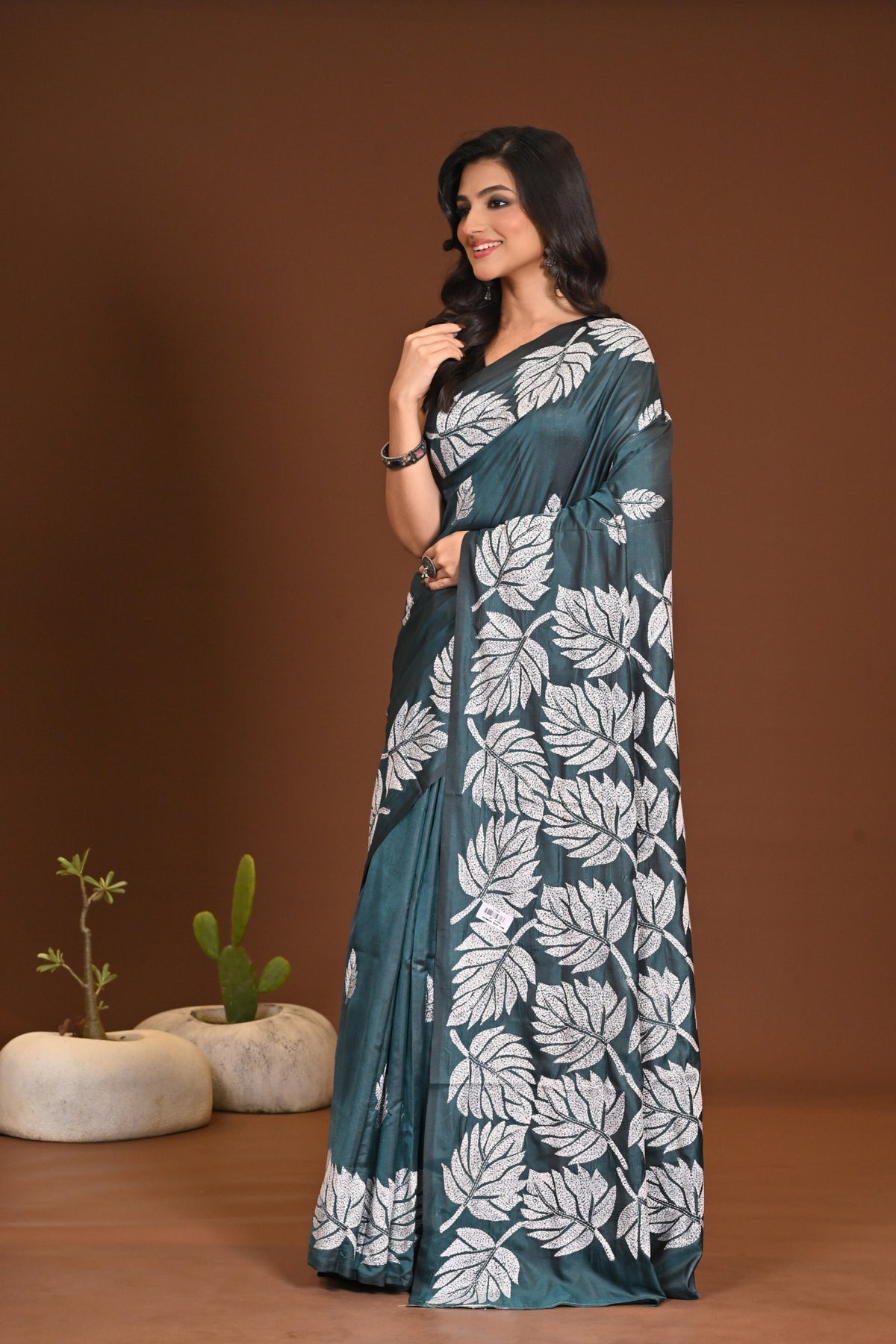 BLENDED SILK KANTHA SAREE