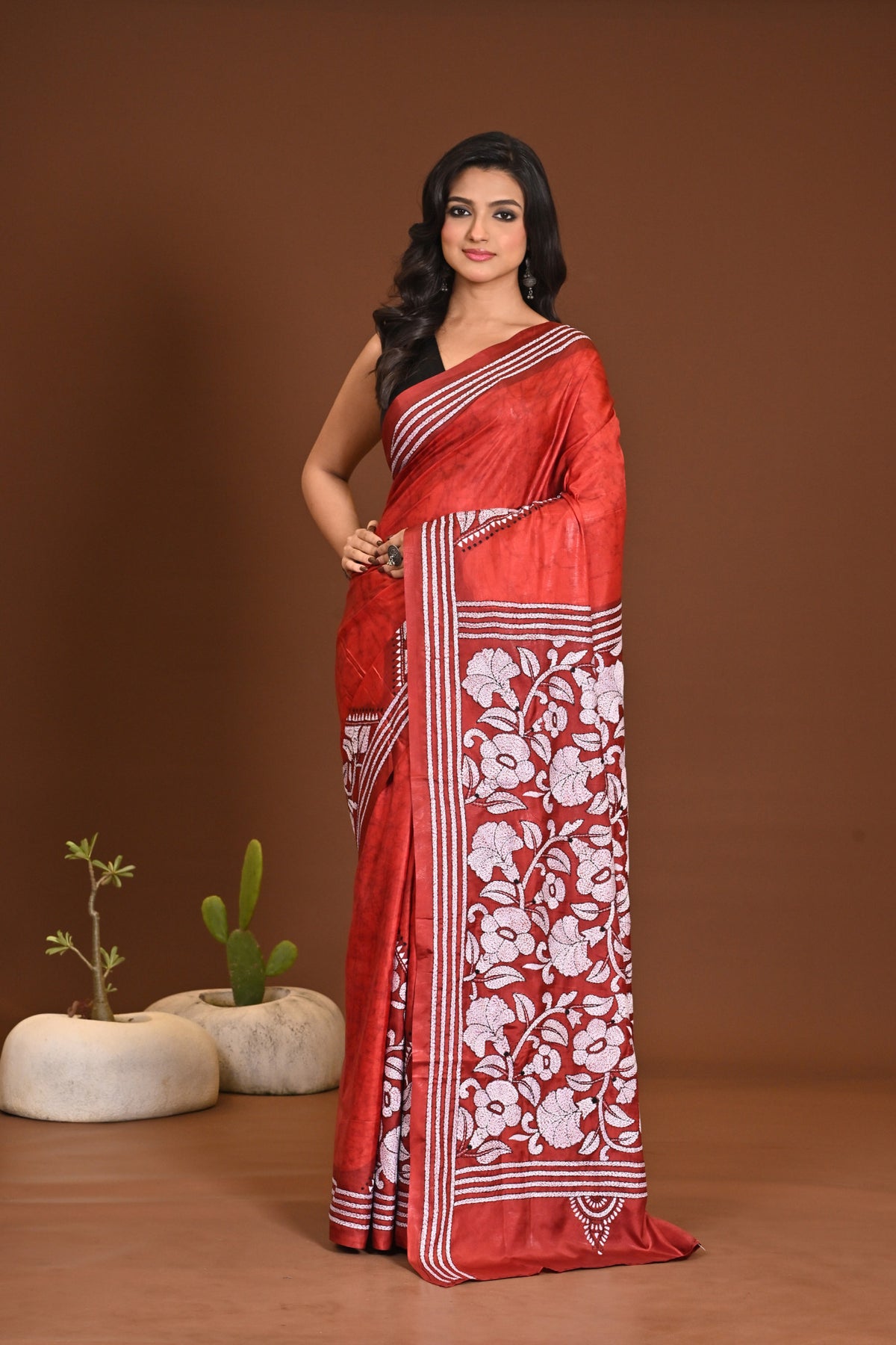 BLENDED SILK KANTHA SAREE