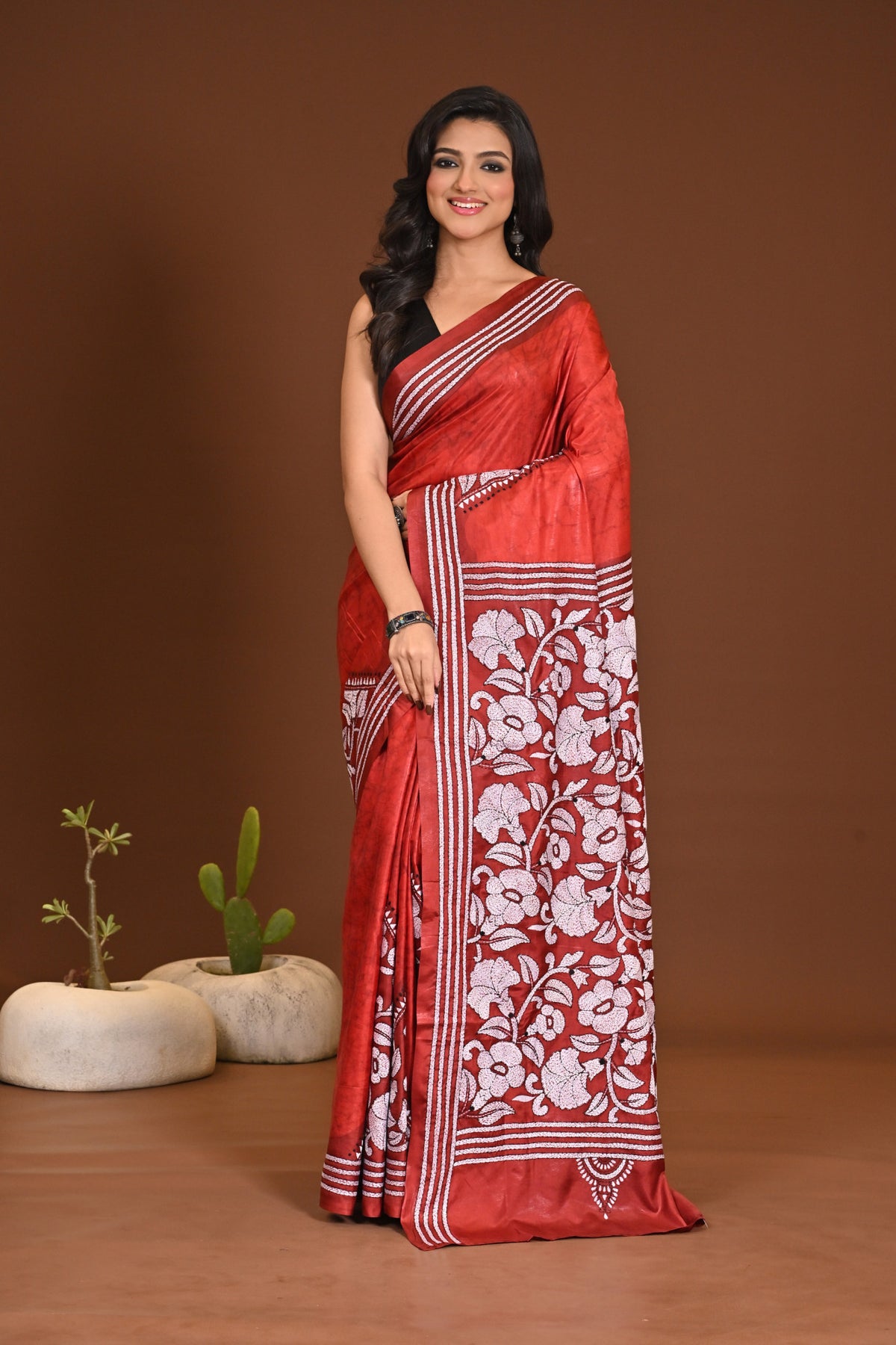 BLENDED SILK KANTHA SAREE