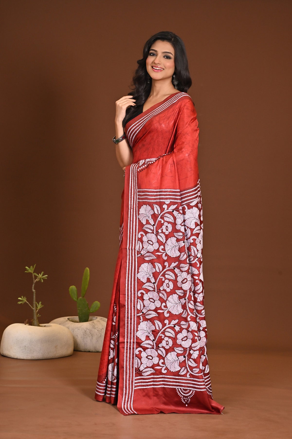 BLENDED SILK KANTHA SAREE