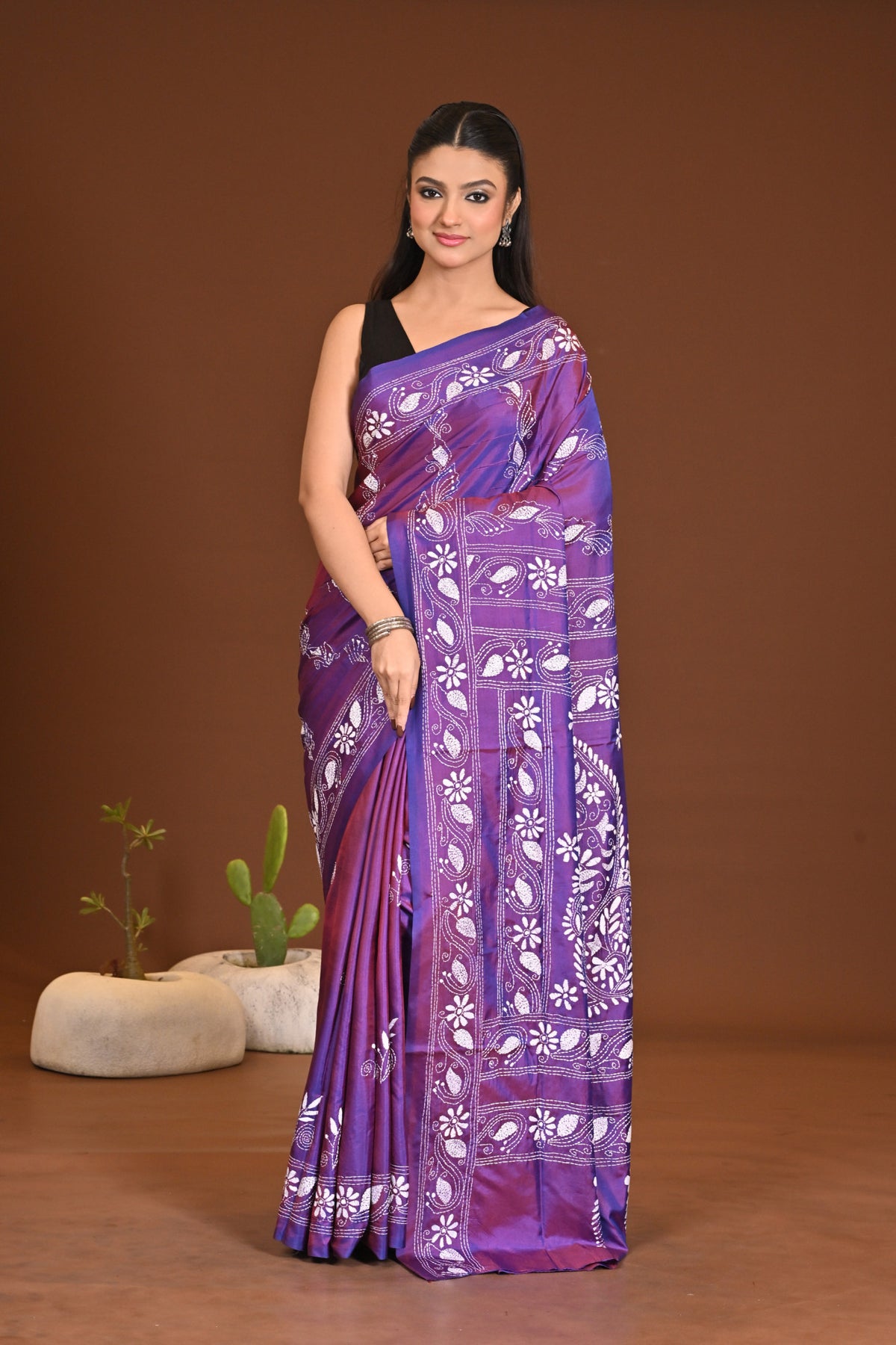 BLENDED SILK KANTHA SAREE