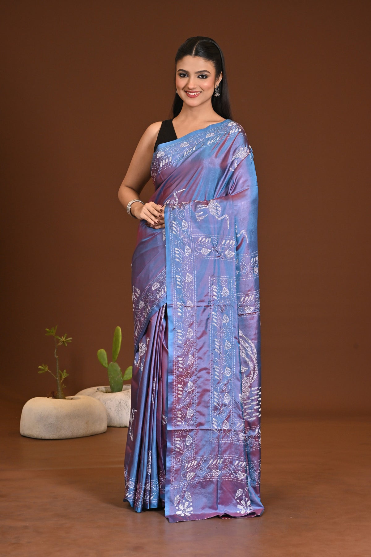 BLENDED SILK KANTHA SAREE