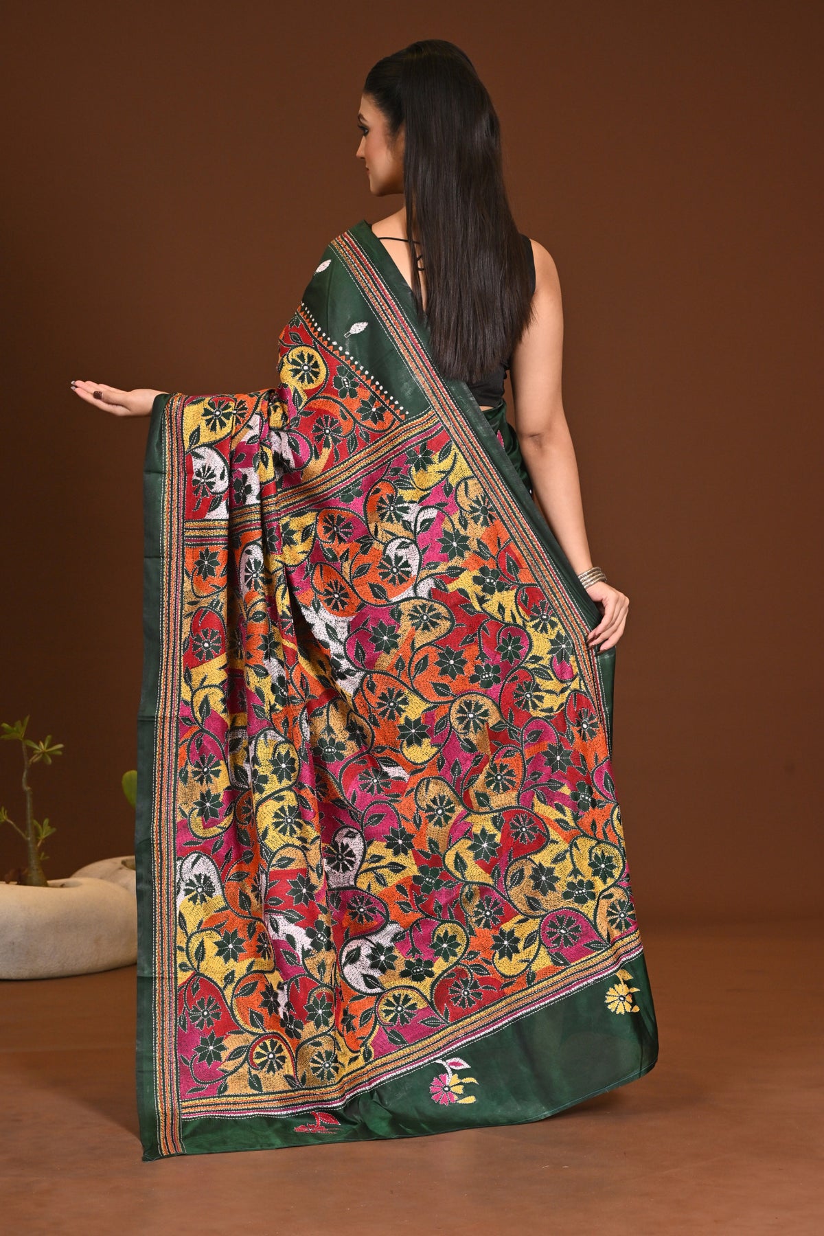 BLENDED SILK KANTHA SAREE