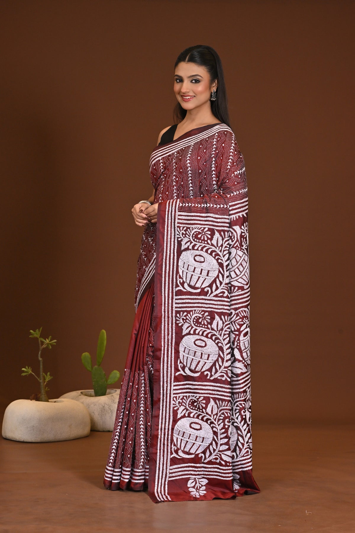 BLENDED SILK KANTHA SAREE