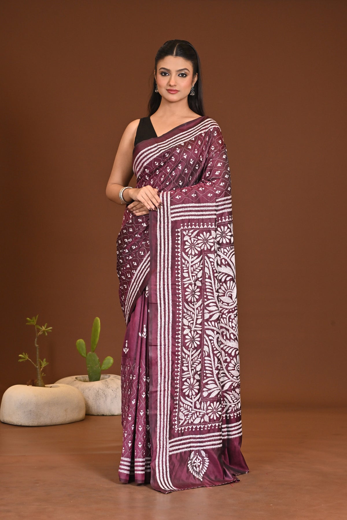 BLENDED SILK KANTHA SAREE