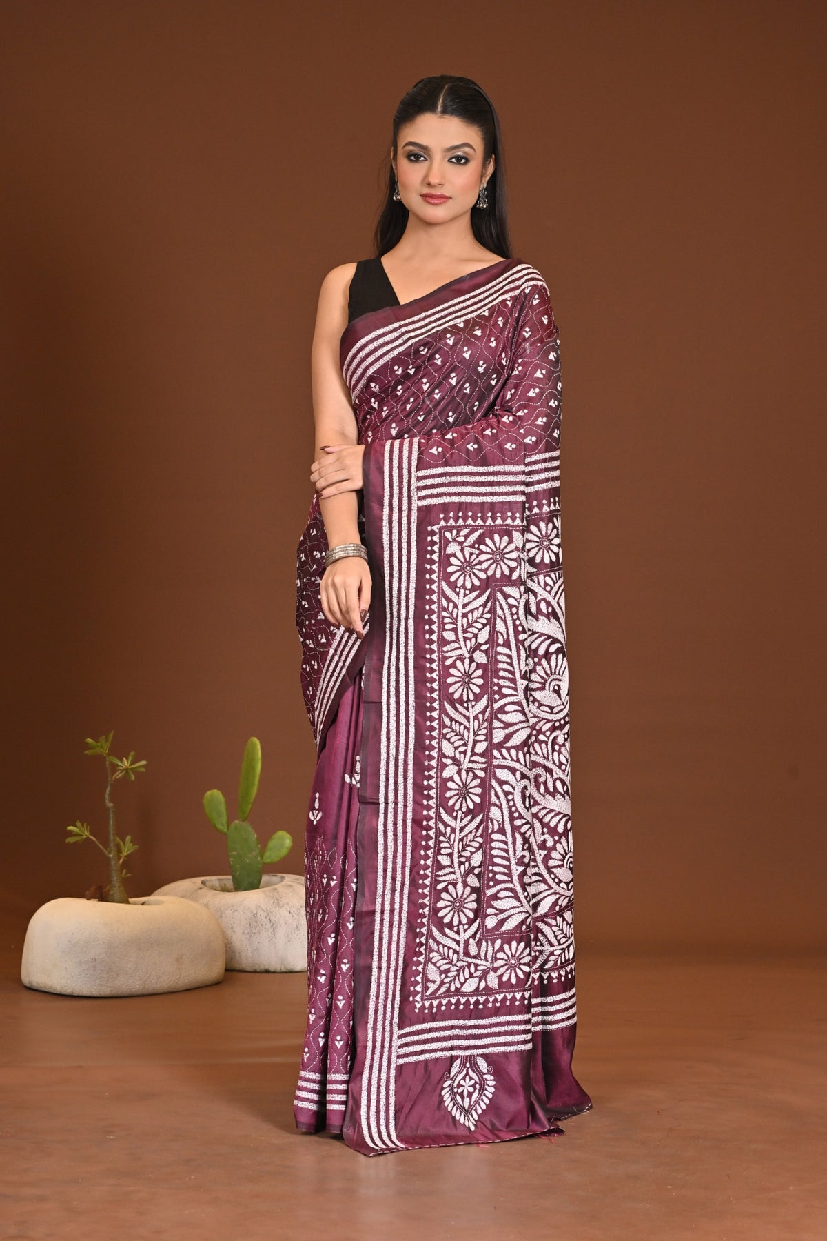 BLENDED SILK KANTHA SAREE