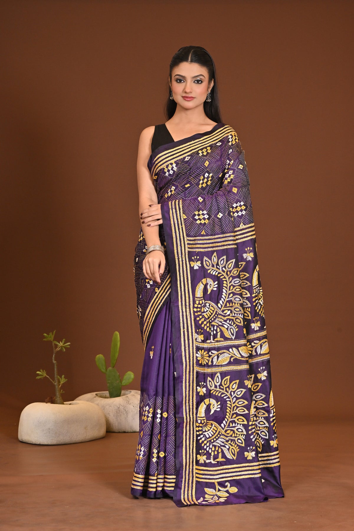 BLENDED SILK KANTHA SAREE