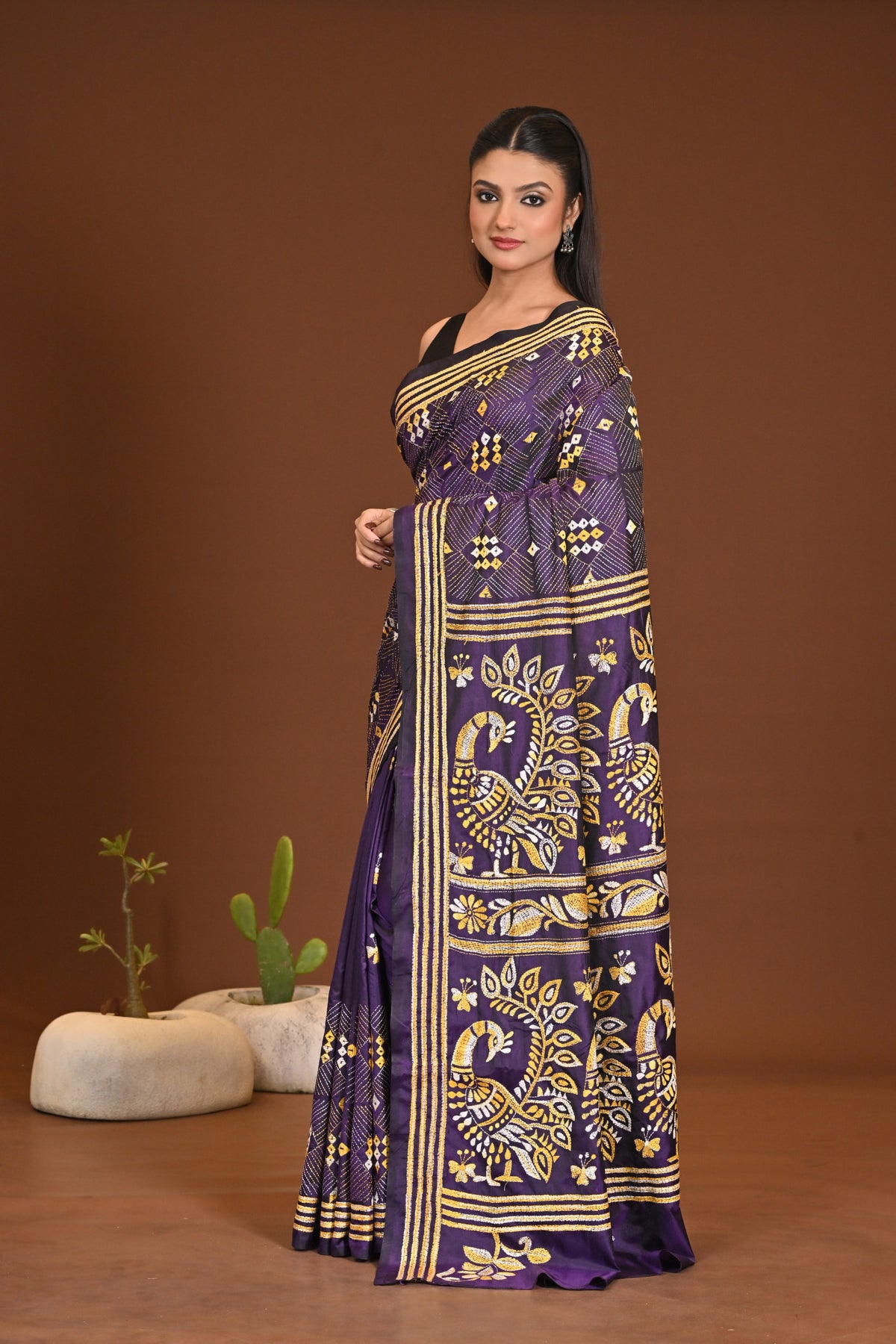 BLENDED SILK KANTHA SAREE