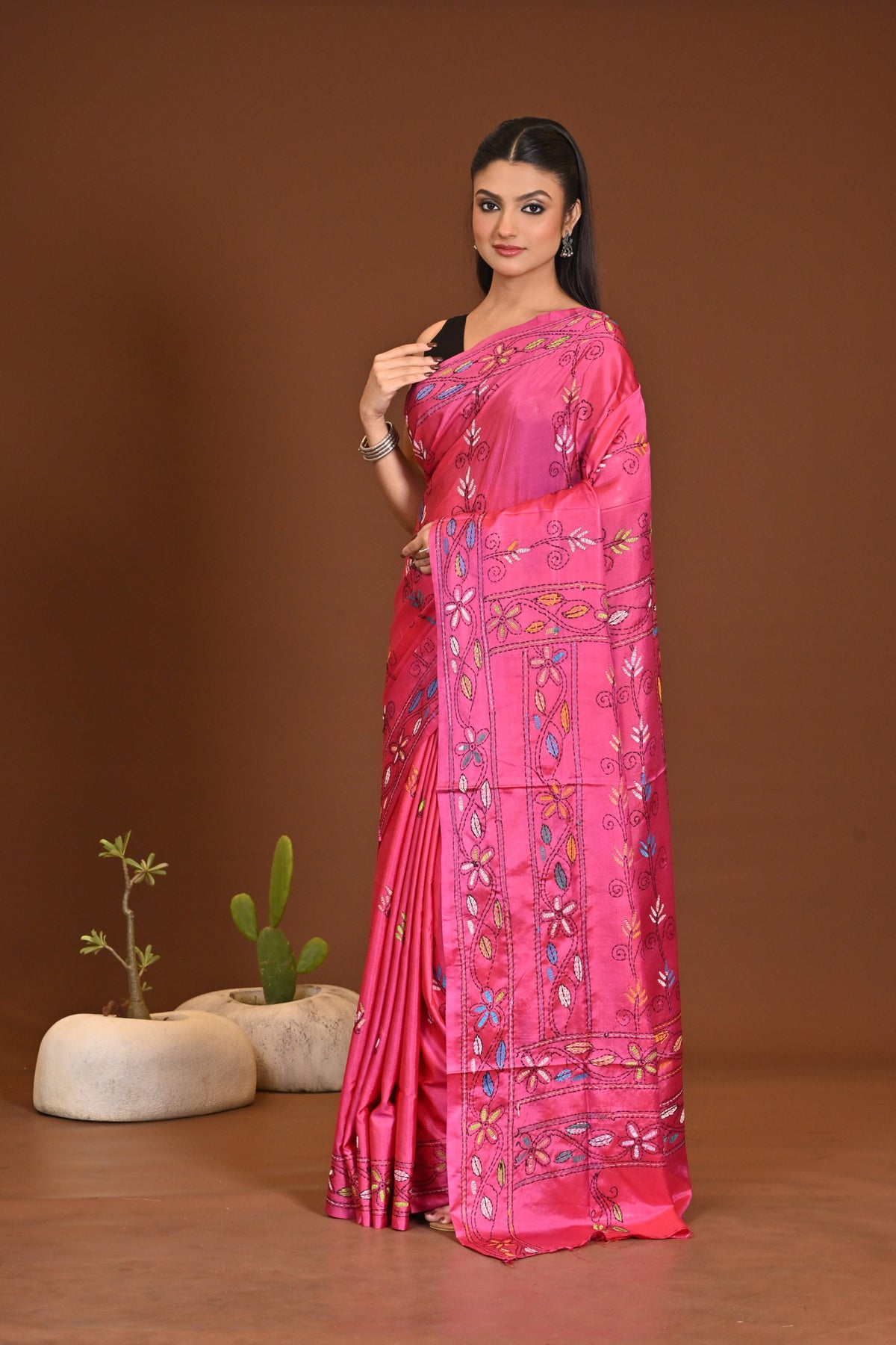 BLENDED SILK KANTHA SAREE