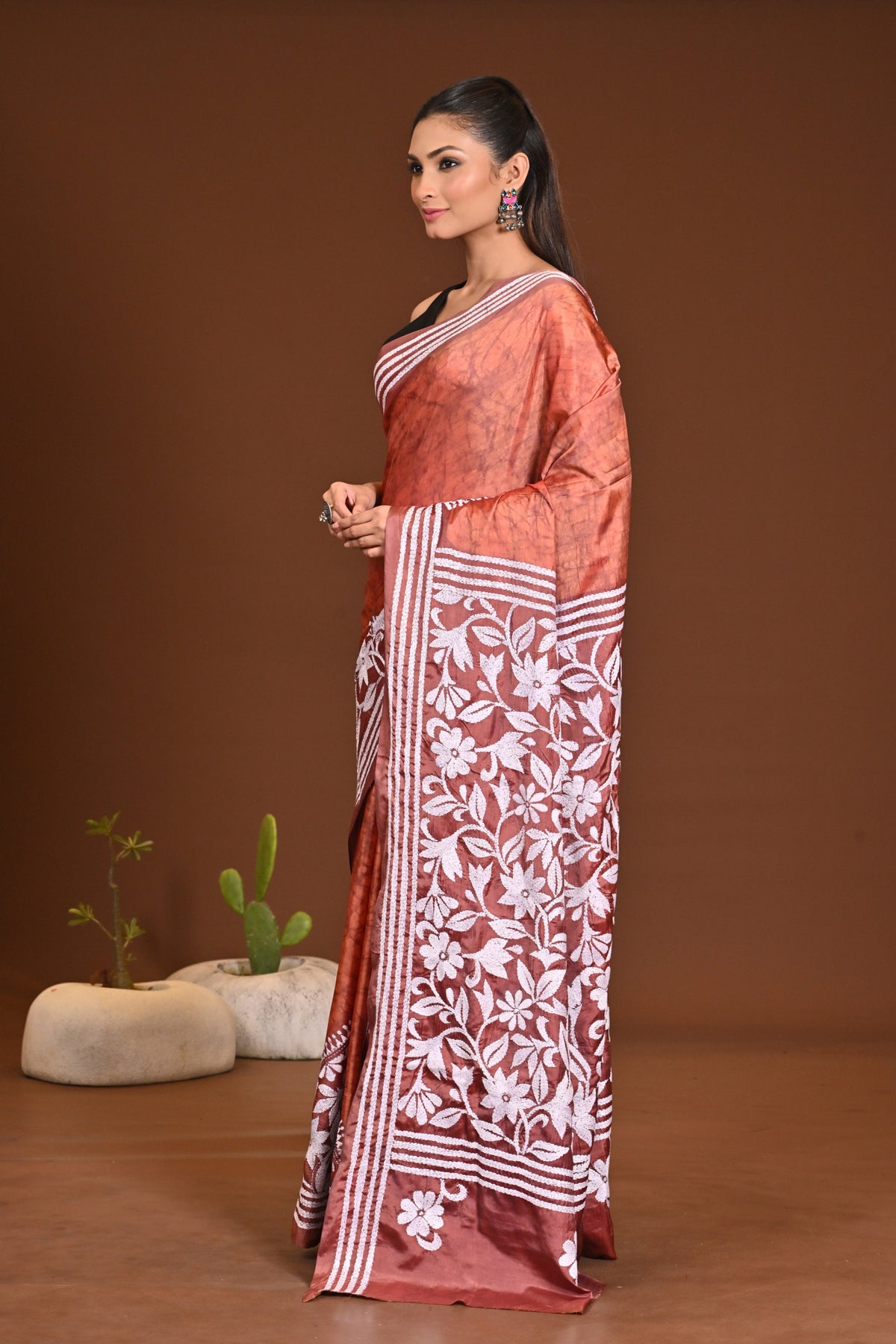 BLENDED SILK KANTHA SAREE