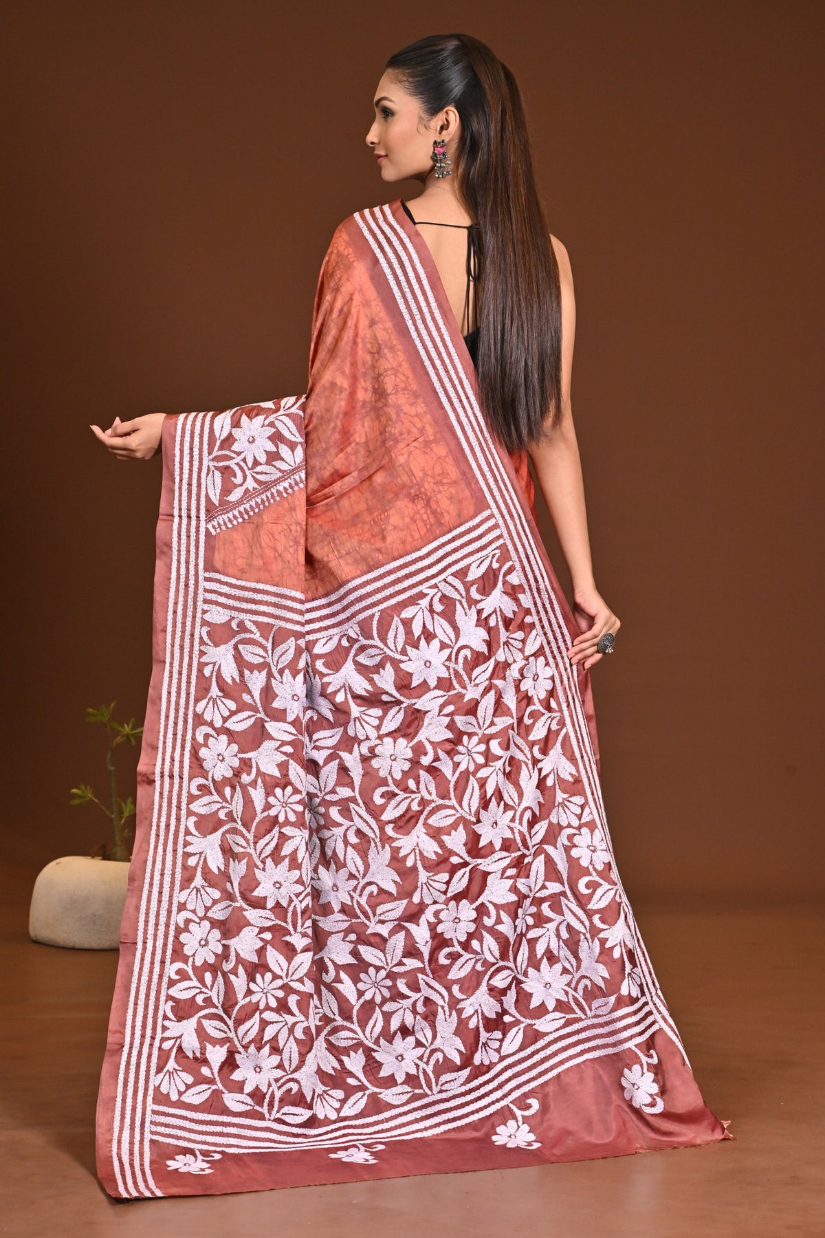BLENDED SILK KANTHA SAREE