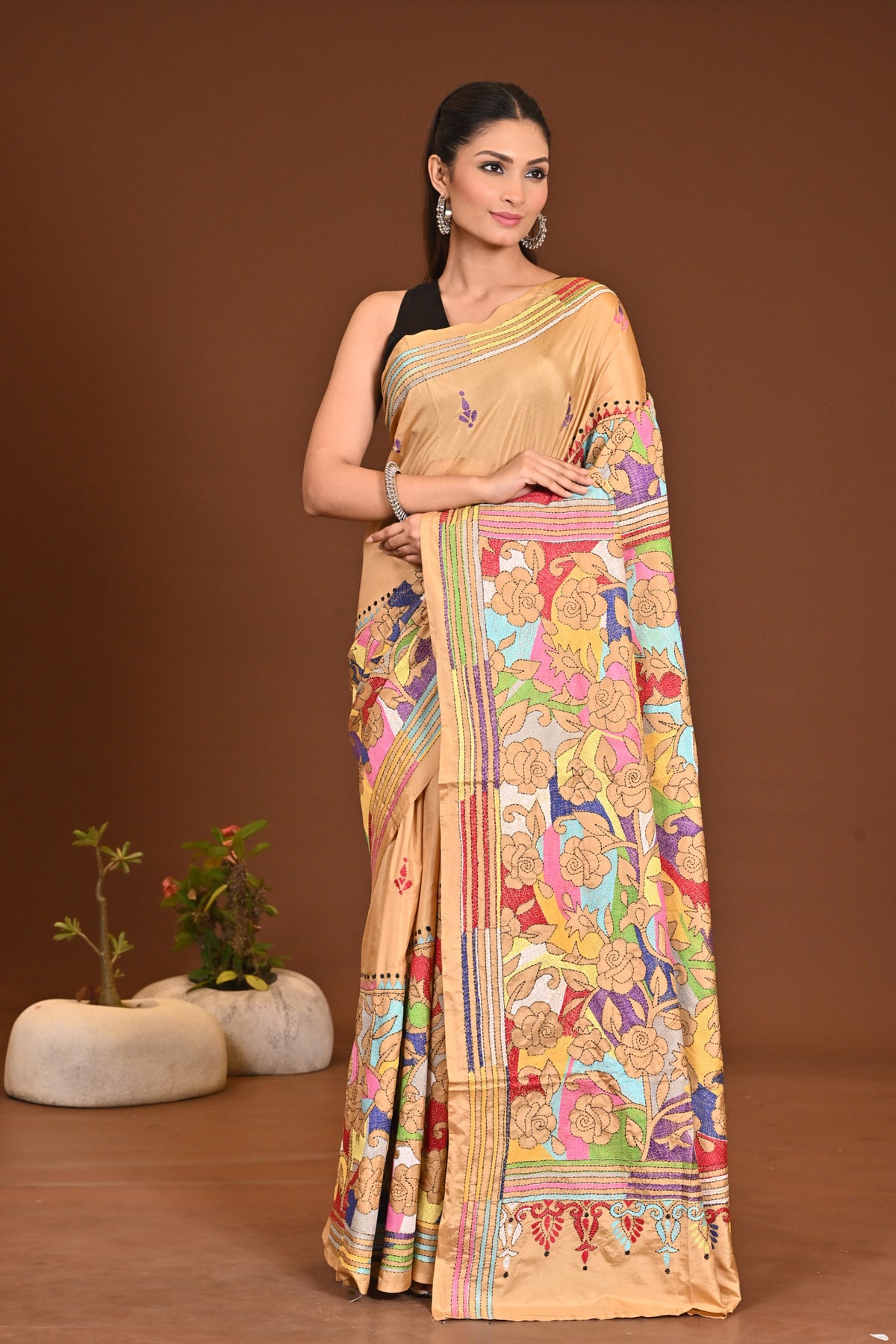 BLENDED SILK KANTHA SAREE