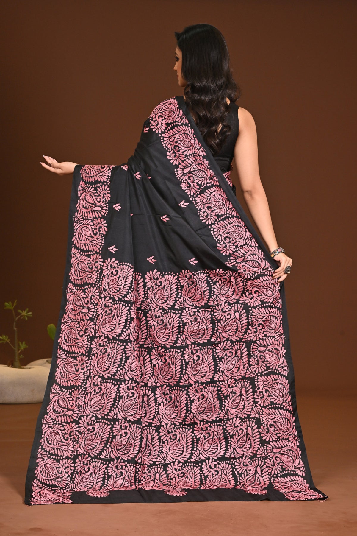 BLENDED SILK KANTHA SAREE