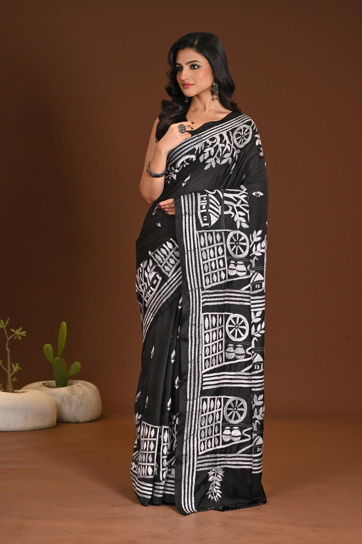 BLENDED SILK KANTHA SAREE