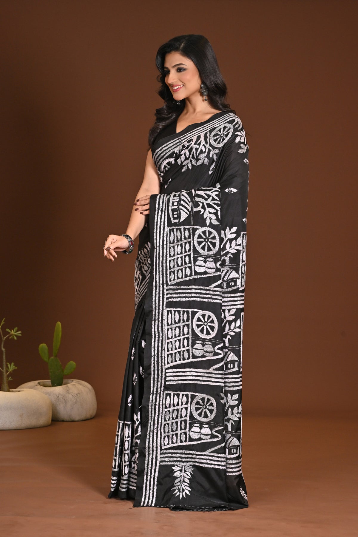 BLENDED SILK KANTHA SAREE
