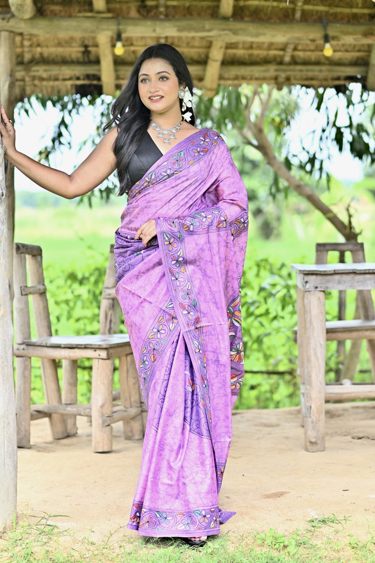 SHIVADUTI BLENDED SILK KANTHA SAREE