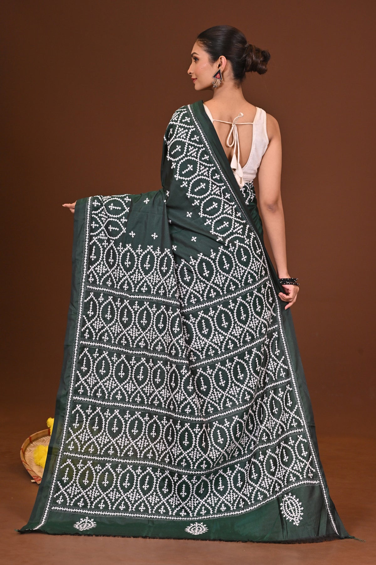 MEGHDURGA BLENDED SILK KANTHA SAREE