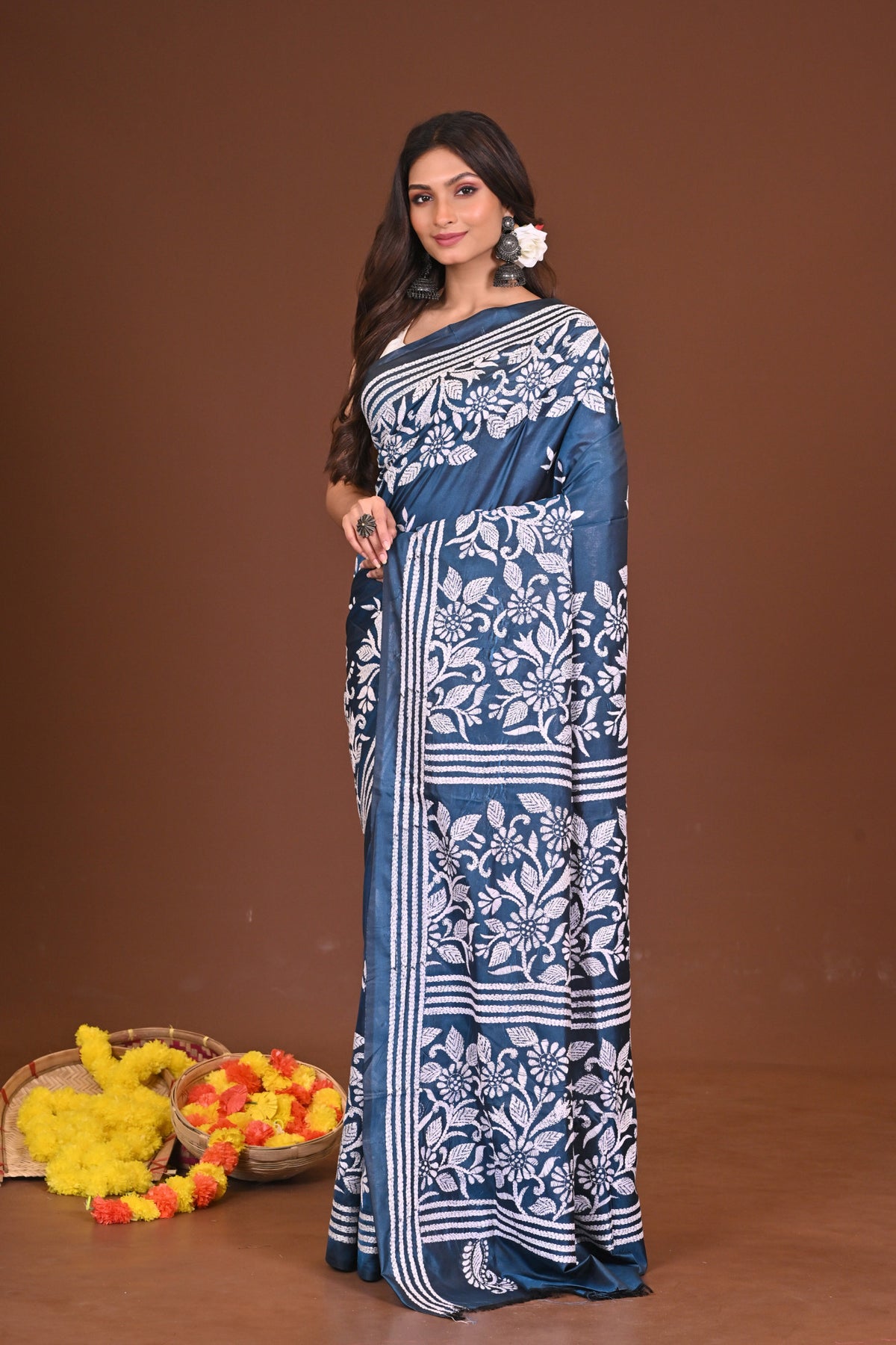 DEVOBHOOMIDOLON BLENDED SILK KANTHA SAREE