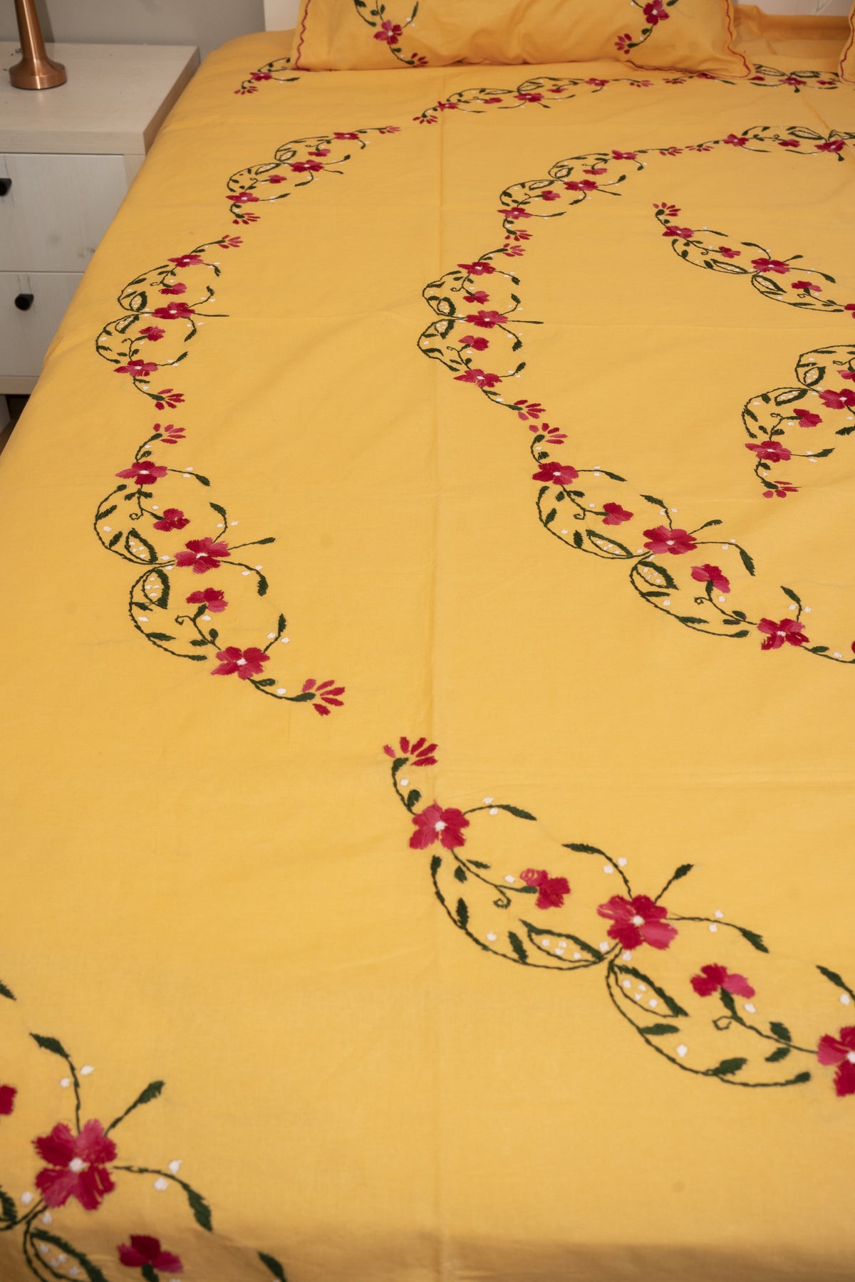 Cotton Ari Kantha Double Bedsheet