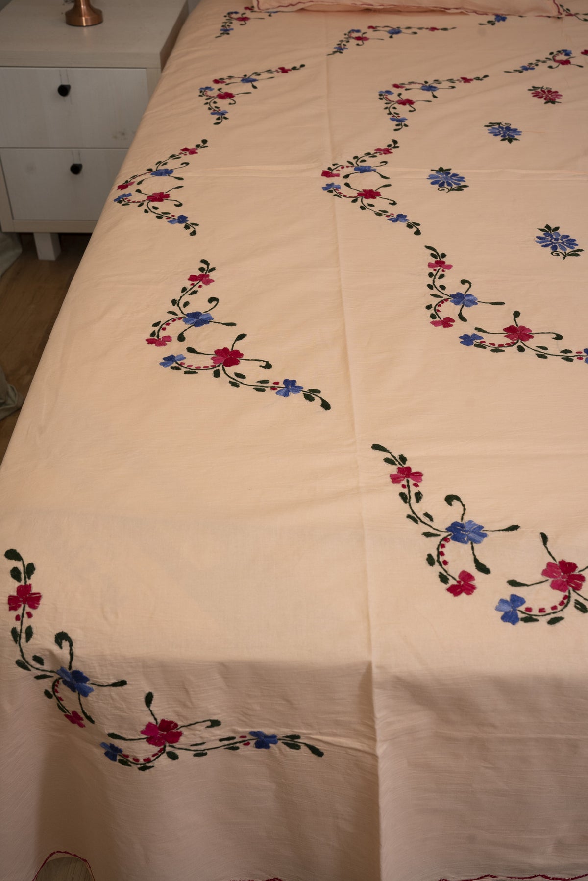 Cotton Ari Kantha Double Bedsheet